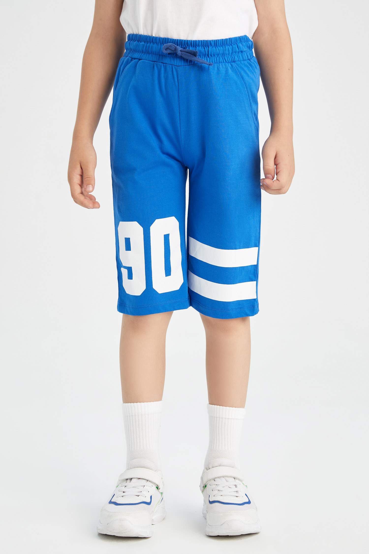 Blue BOYS & TEENS Boy Regular Fit Tie Waist Stripe Detail Midi Short 2540092 DeFacto