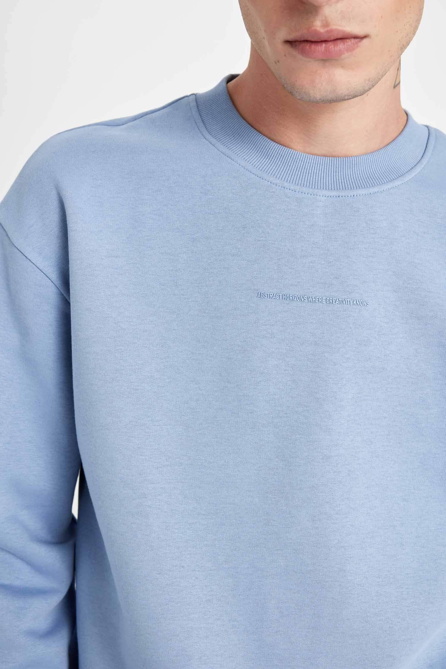 Boxy Fit Bisiklet Yaka Baskılı Sweatshirt