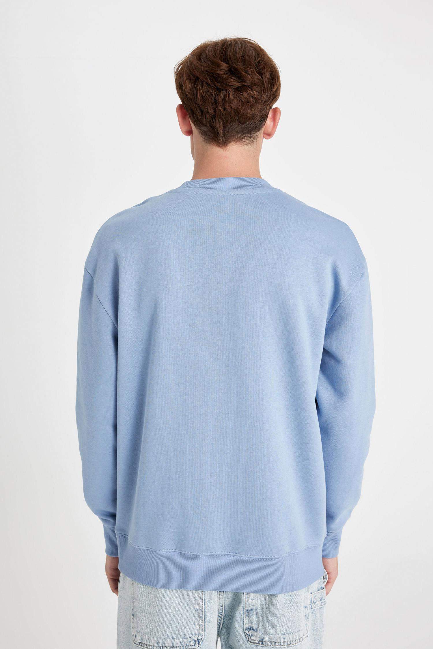 Boxy Fit Bisiklet Yaka Baskılı Sweatshirt