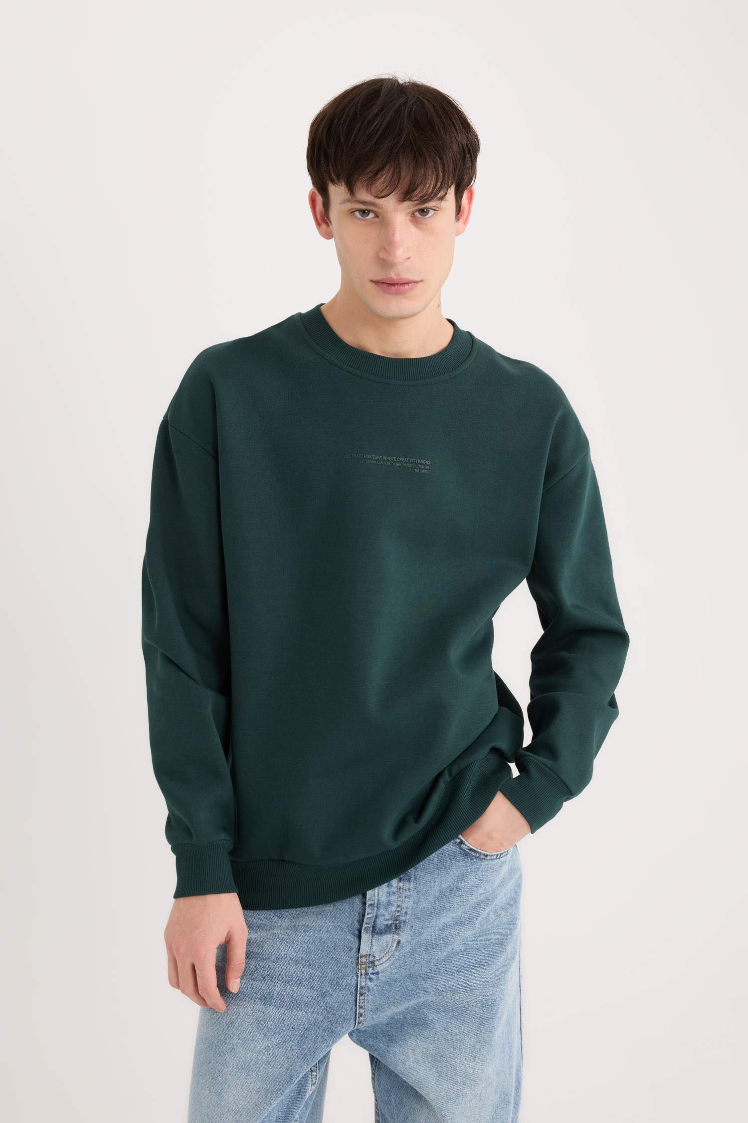 Boxy Fit Bisiklet Yaka Baskılı Sweatshirt