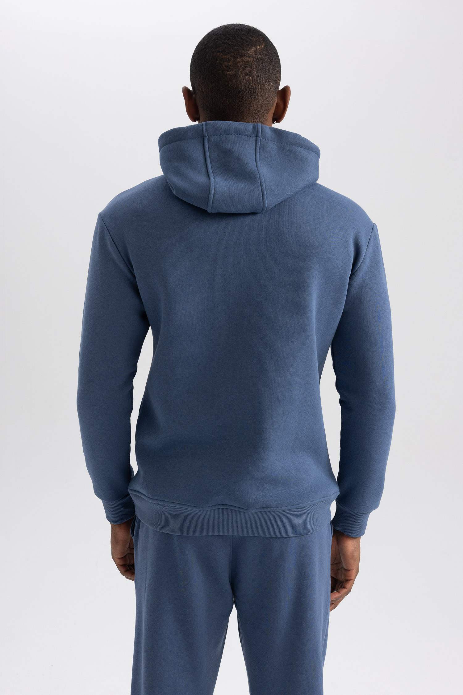 Свитшот с капюшоном с принтом