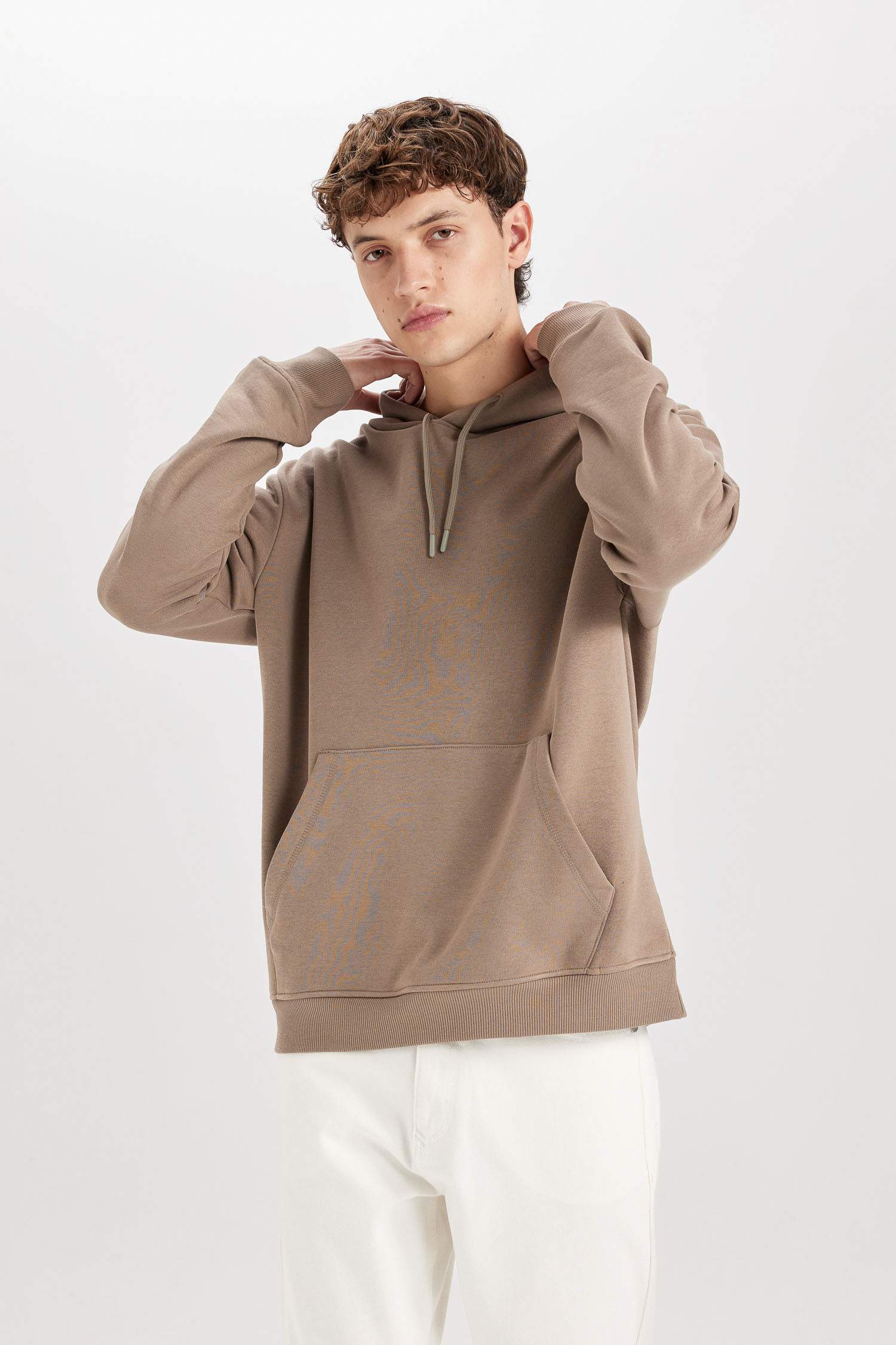 Regular Fit Kapüşonlu Kanguru Cepli İçi Yumuşak Tüylü Basic Düz Sweatshirt