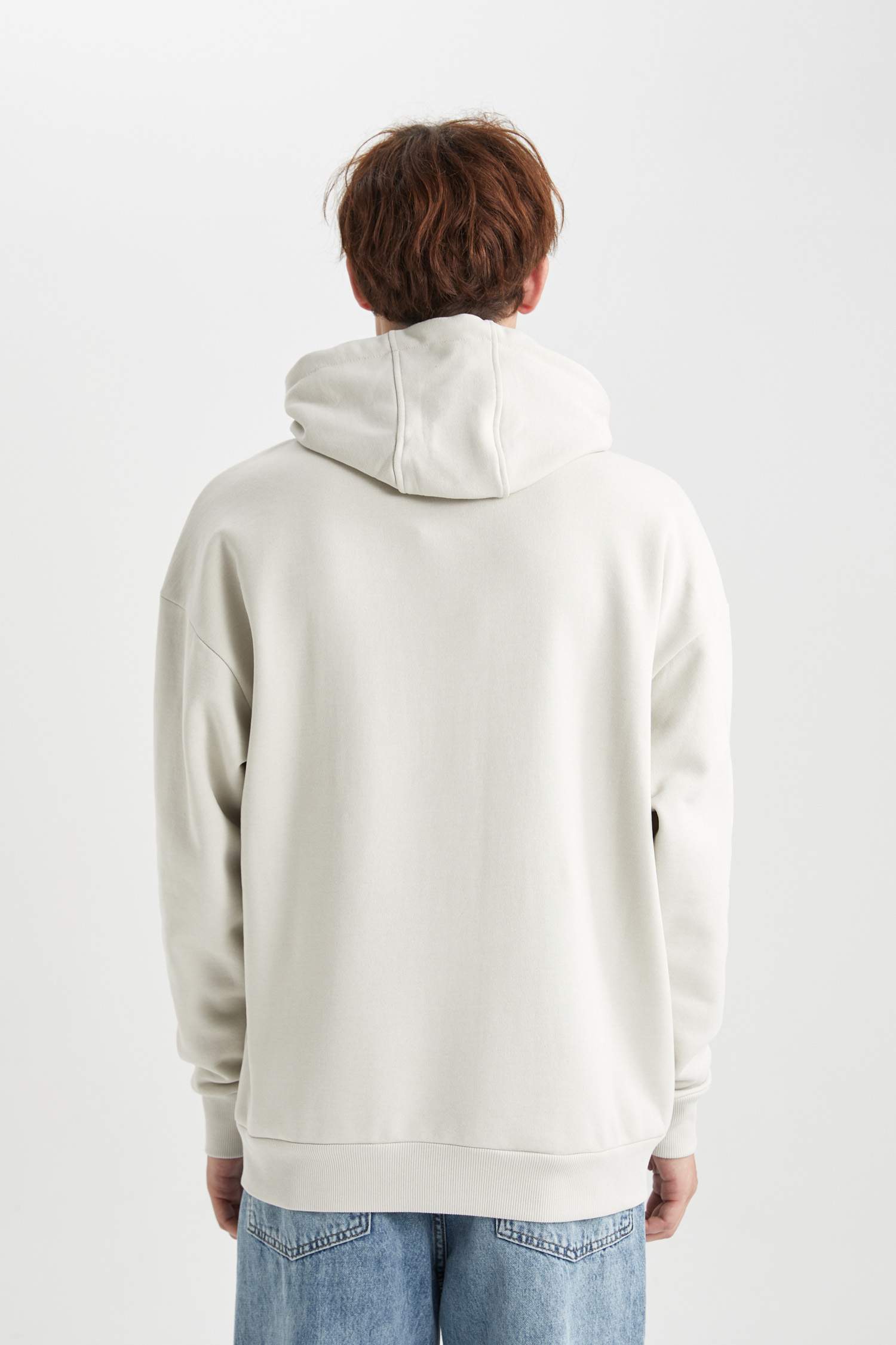 үлкен пішім бас киімді Свитер