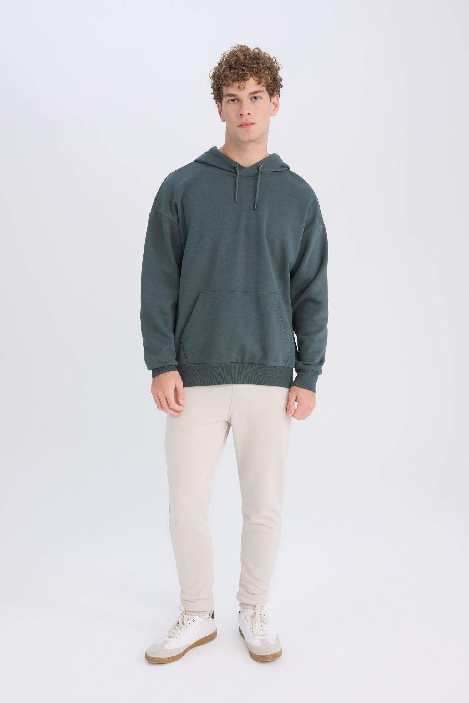 Oversize Geniş Kalıp Kapüşonlu Kanguru Cepli Basic Düz Sweatshirt