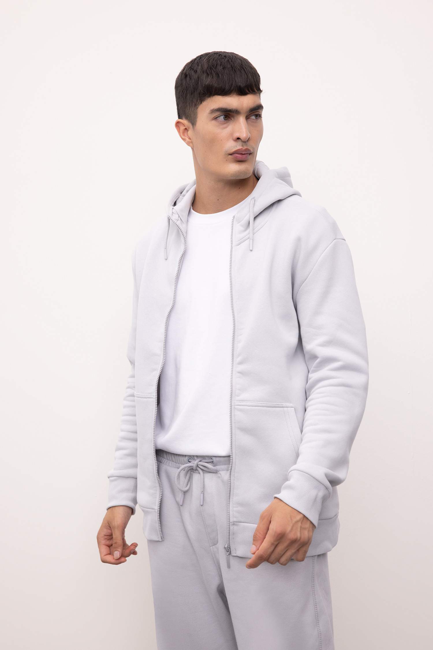 Regular Fit Hooded Soft Furry Inside Basic Zippered Sweatshirt