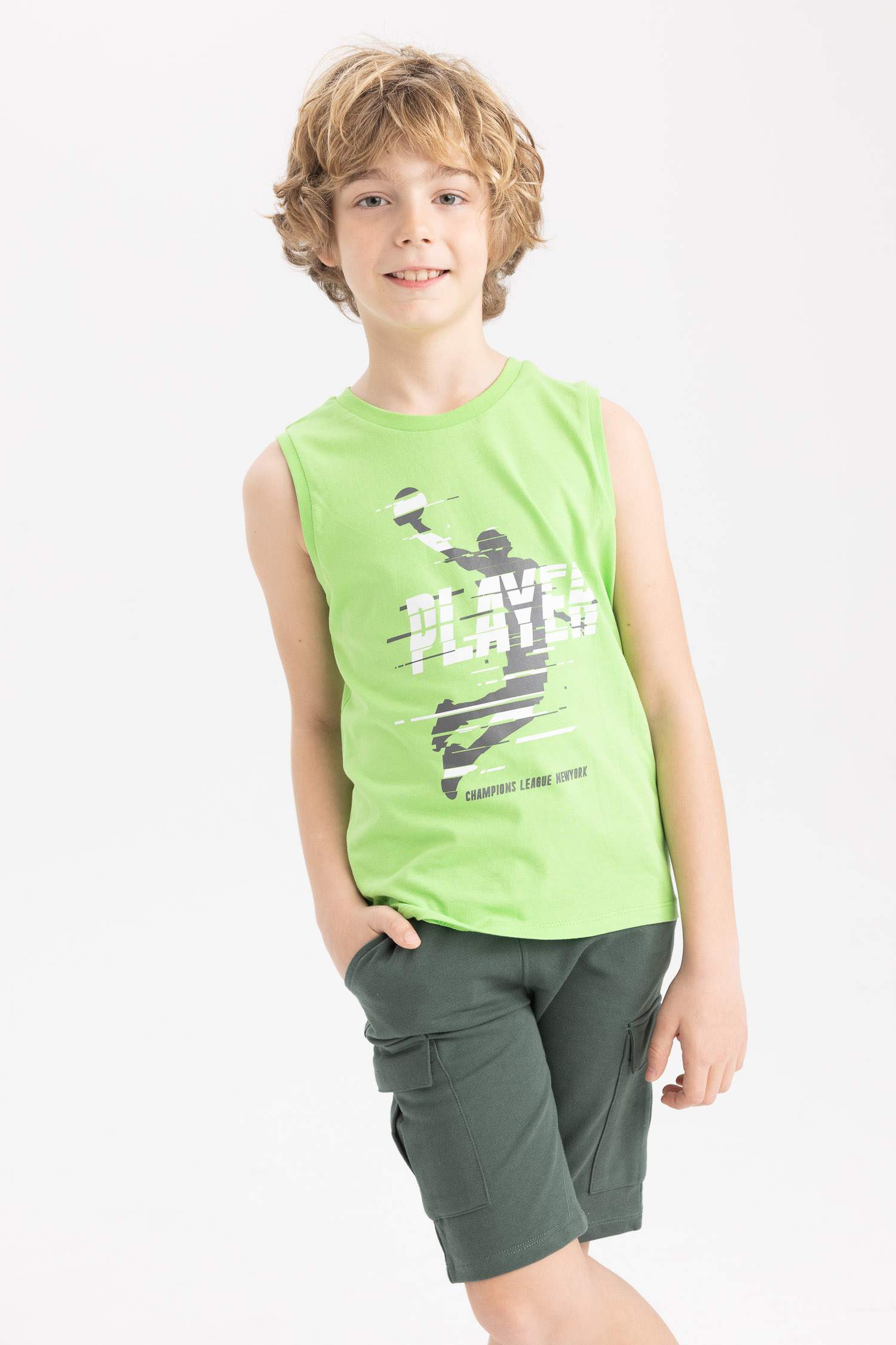 Green BOYS & TEENS Boy Regular Fit Undershirt 2648189 | DeFacto