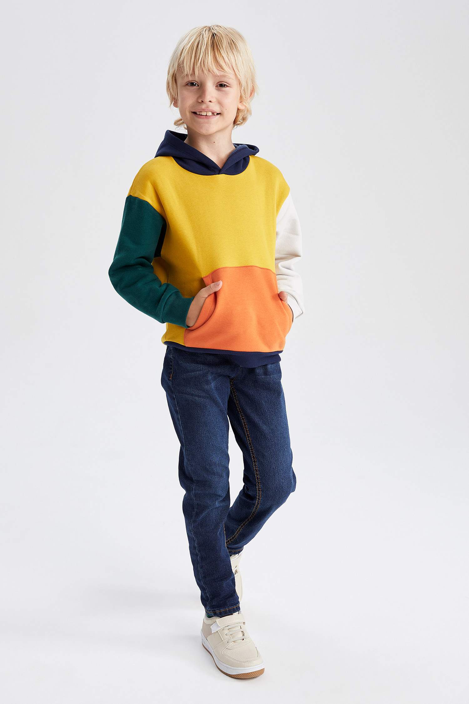 Oversize Fit Hooded Sweatshirt