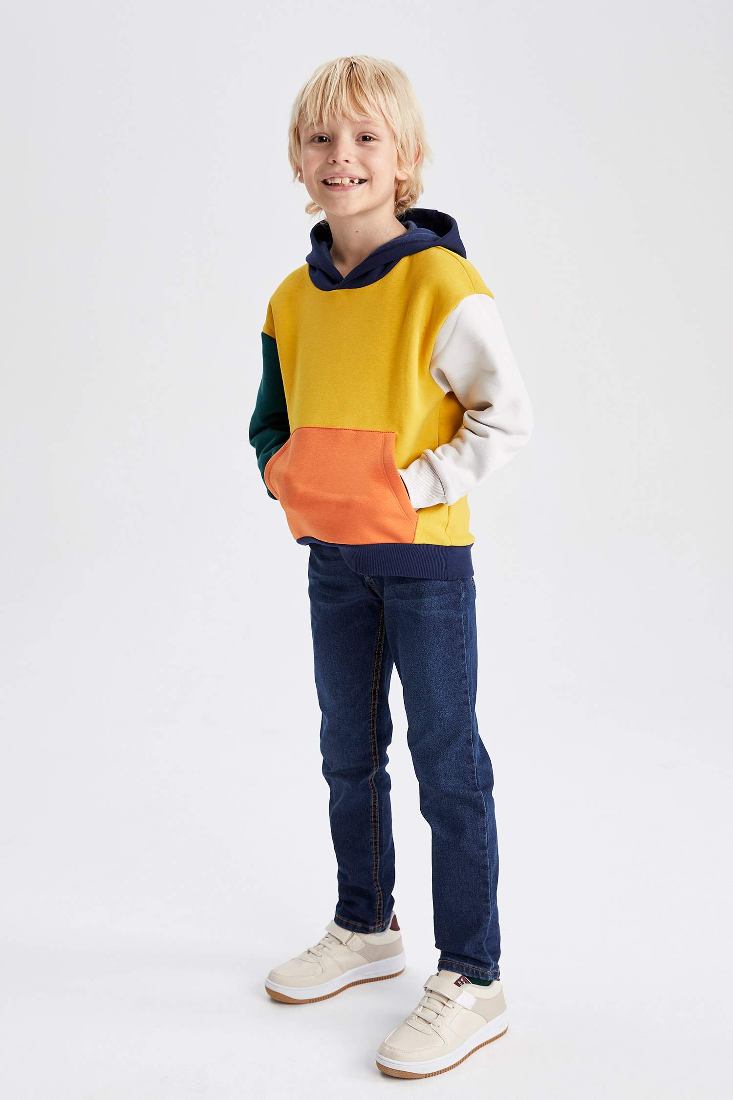 Oversize Fit Hooded Sweatshirt