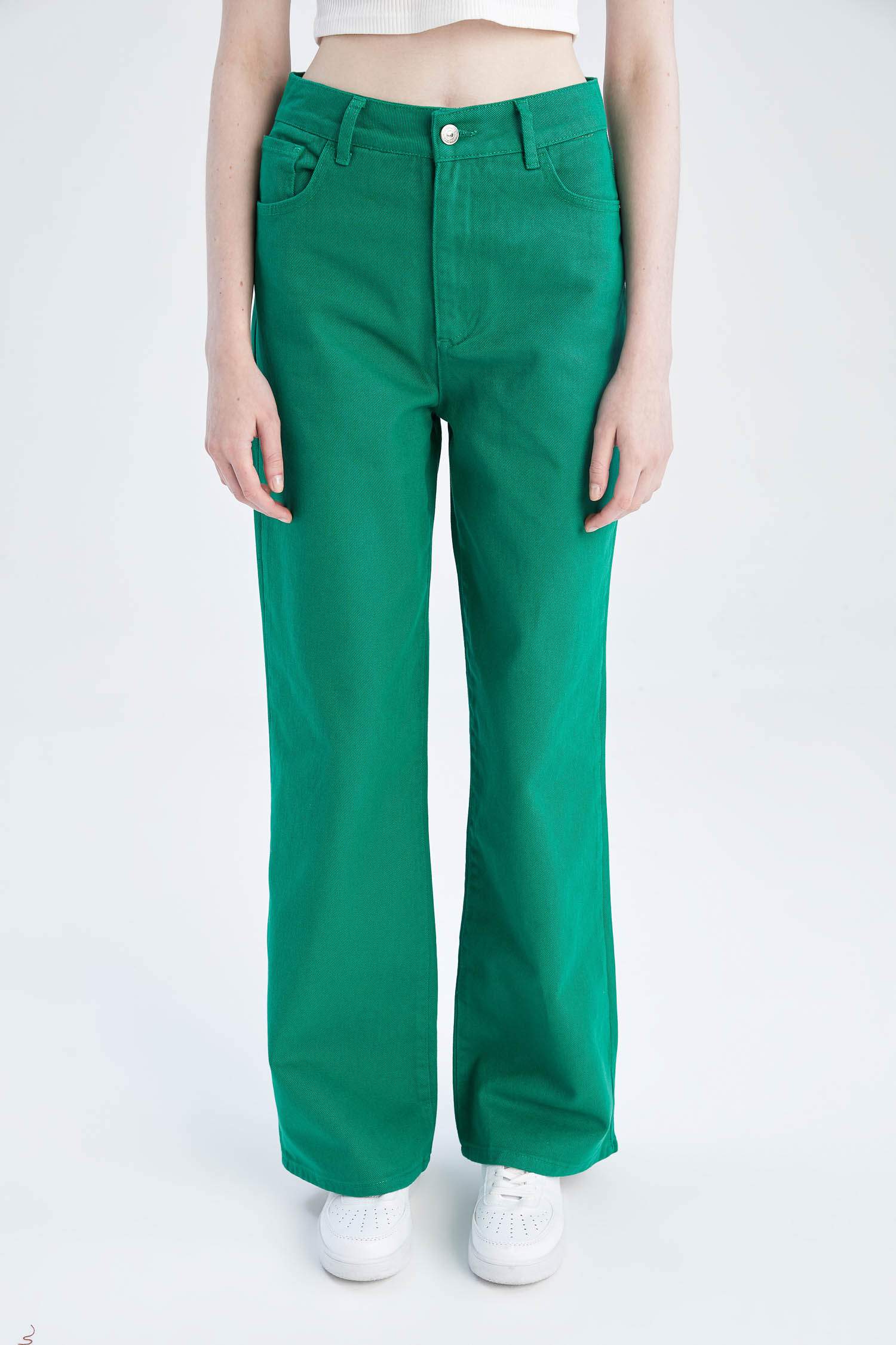 Green WOMAN High Waist Pocket Gabardine Trousers 2667355 DeFacto