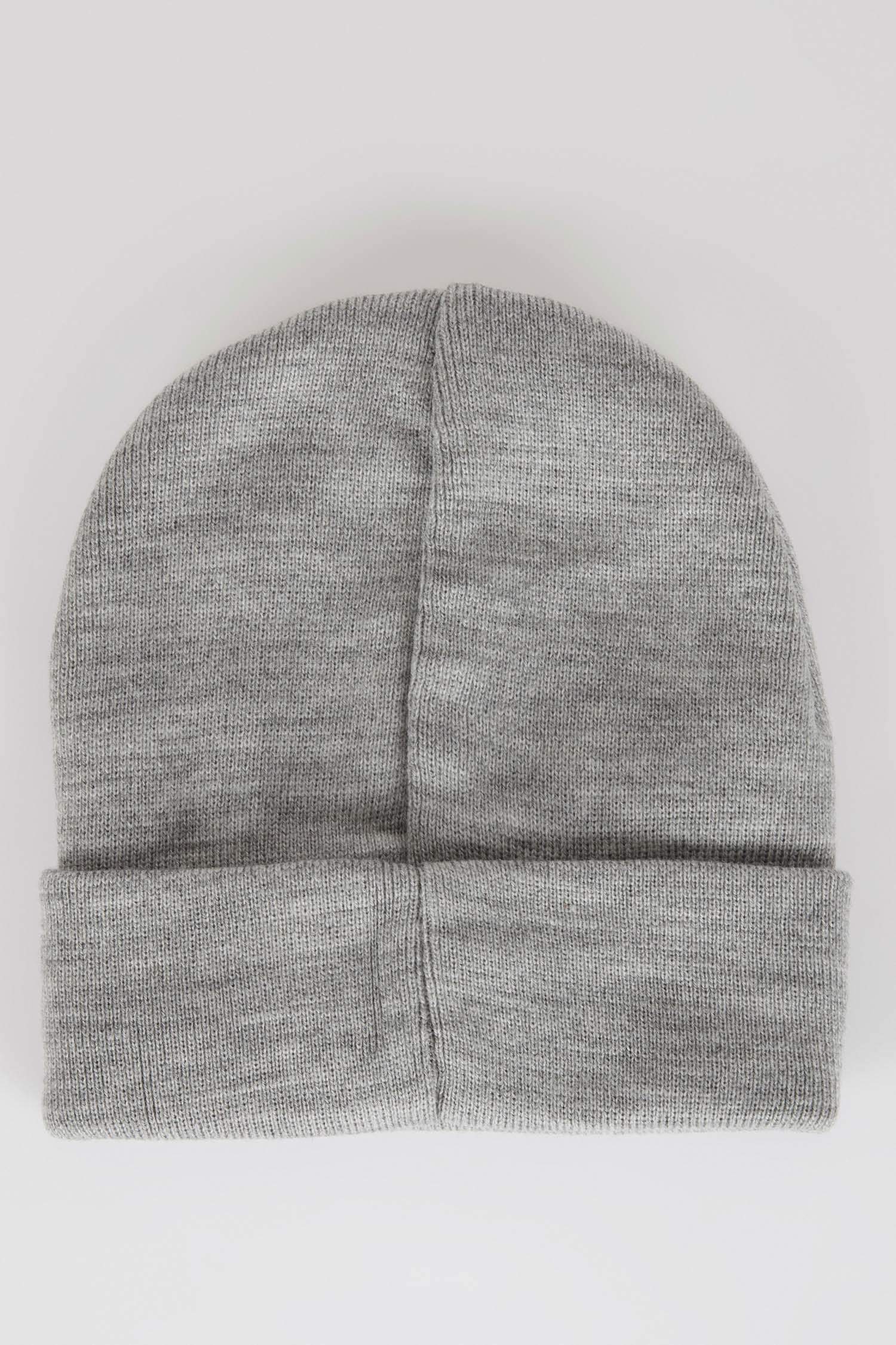 Bonnet en tricot de Noël pour garçon