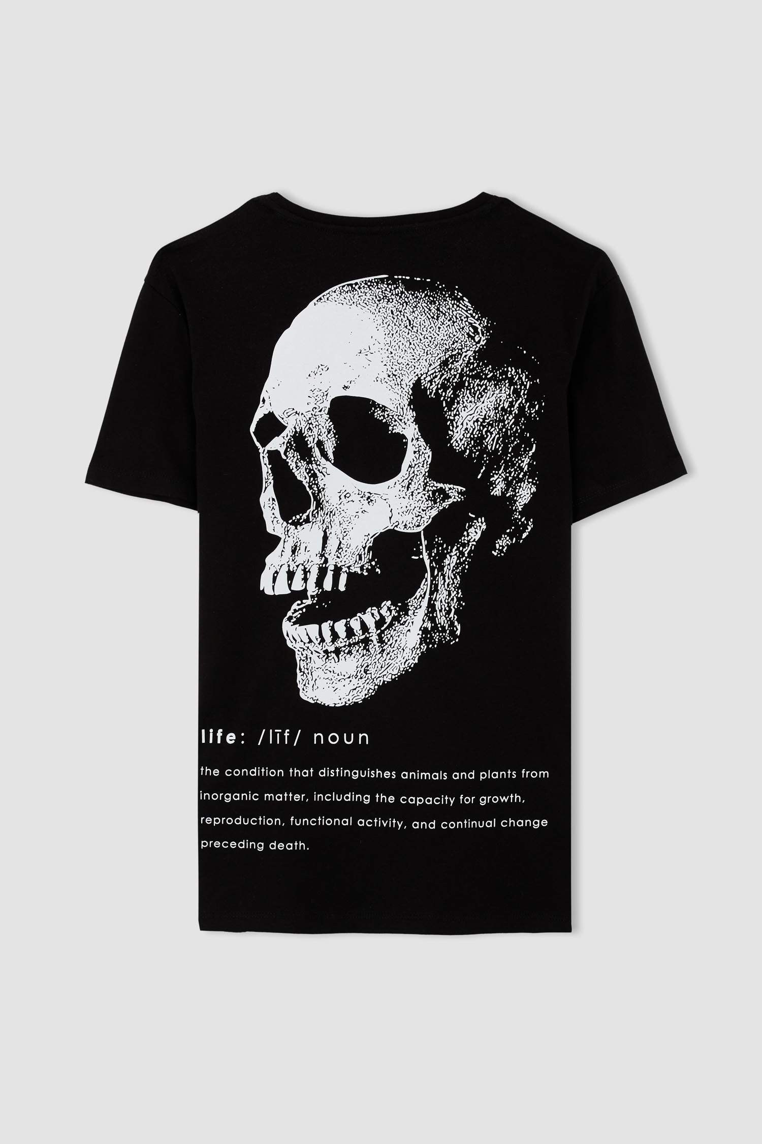 Приталенная футболка с круглым вырезом сзади и принтом