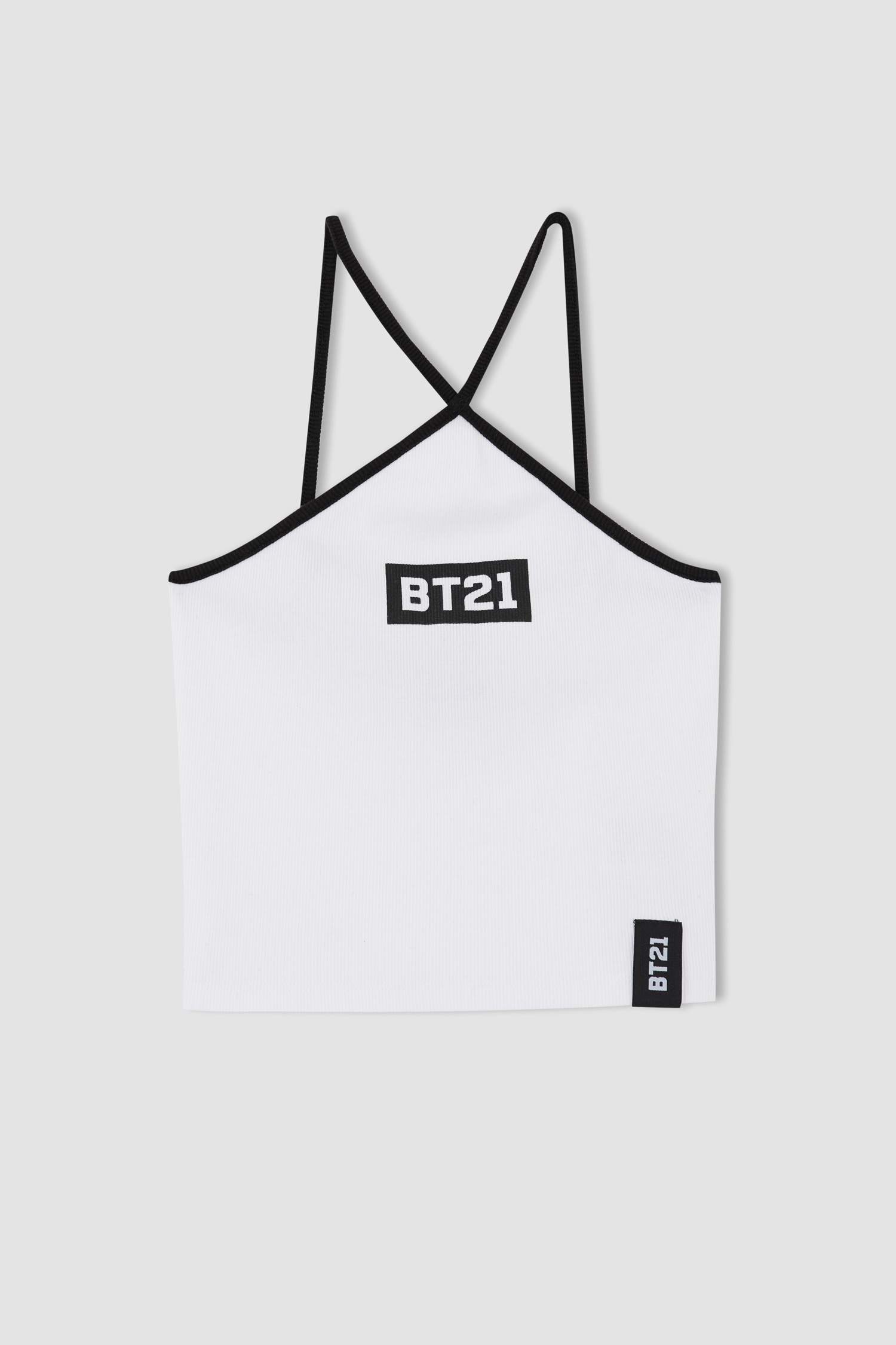 Кроп-топ приталенного кроя BT21, Coool