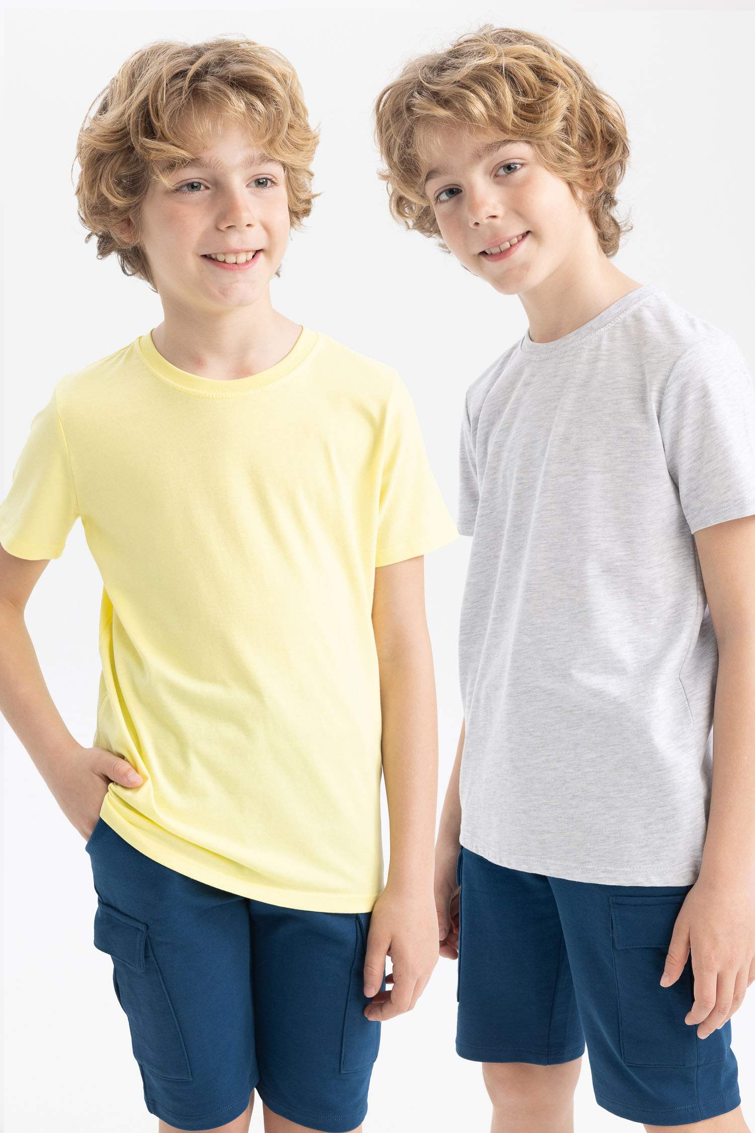 Футболка стандартного кроя для мальчиков, 2 шт