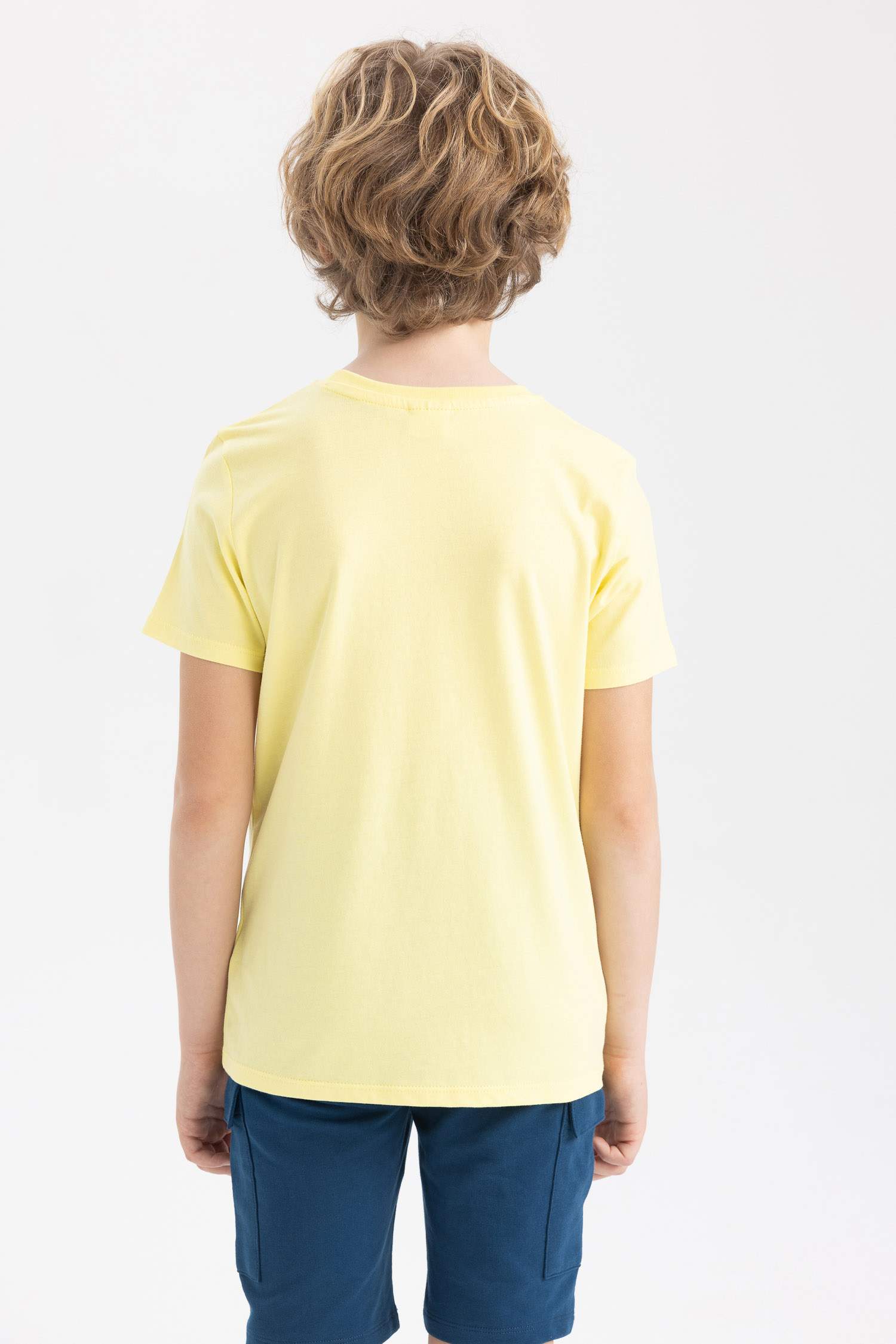 Футболка стандартного кроя для мальчиков, 2 шт