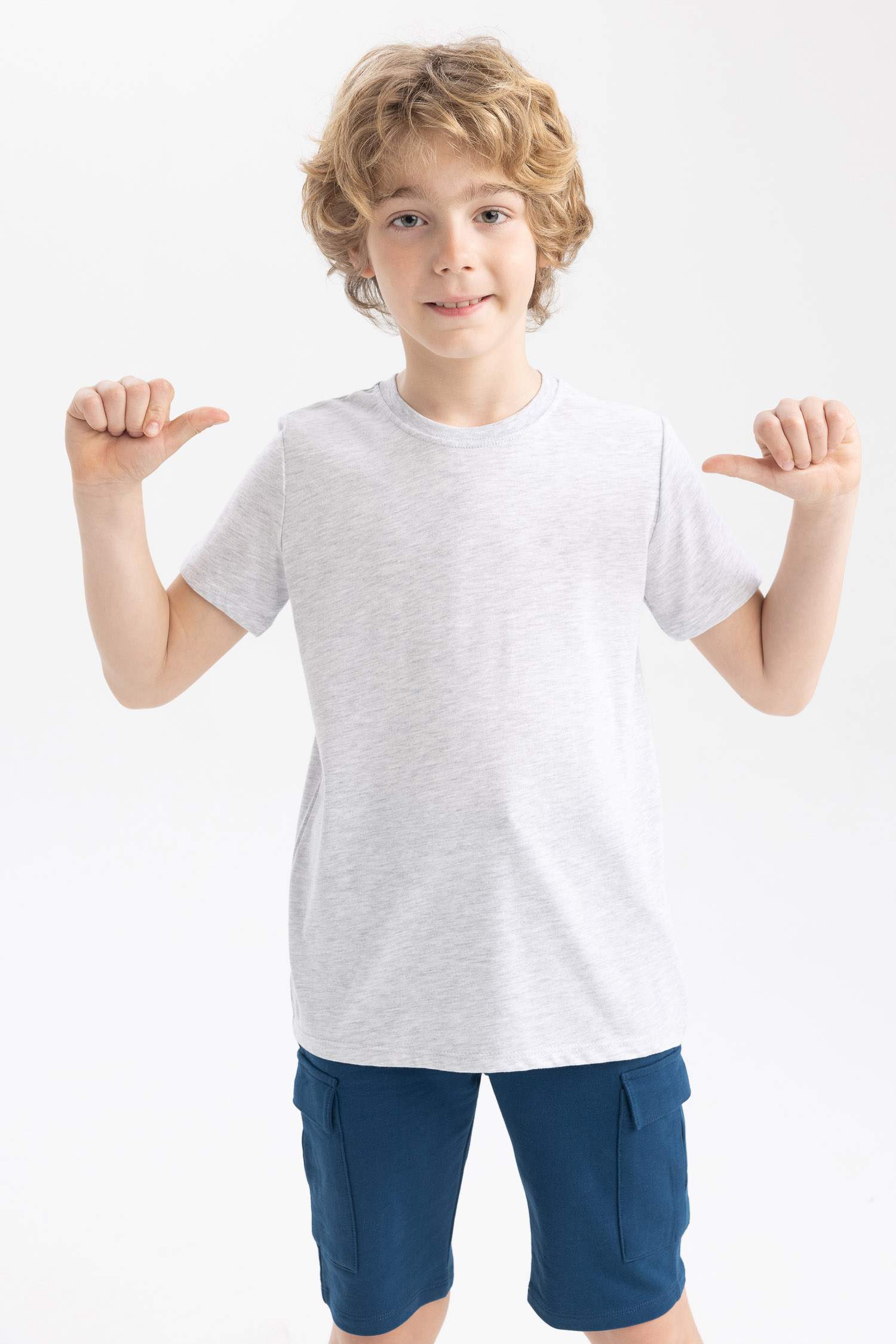 Футболка стандартного кроя для мальчиков, 2 шт