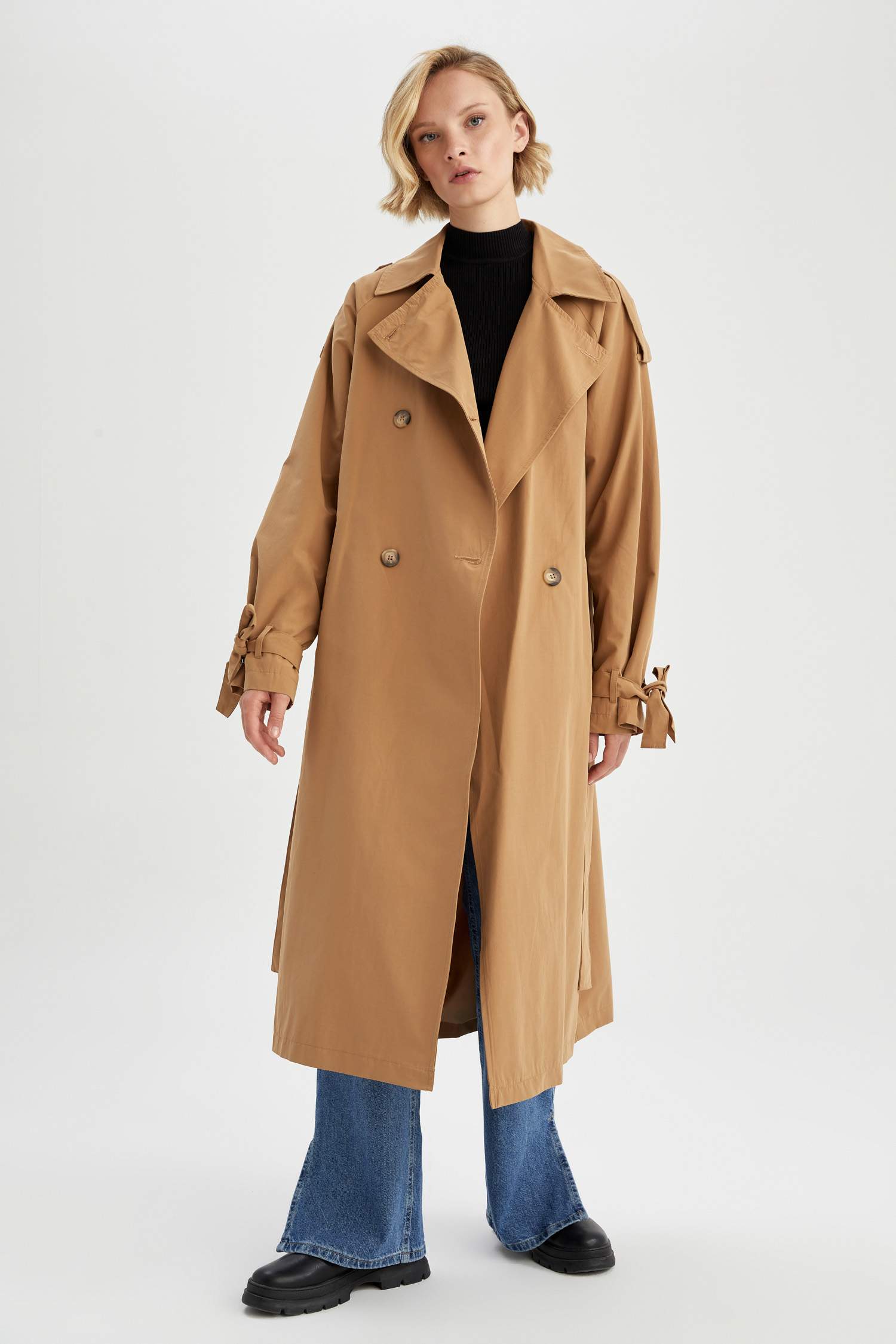 Su İtici Relax Fit Kuşaklı Trençkot