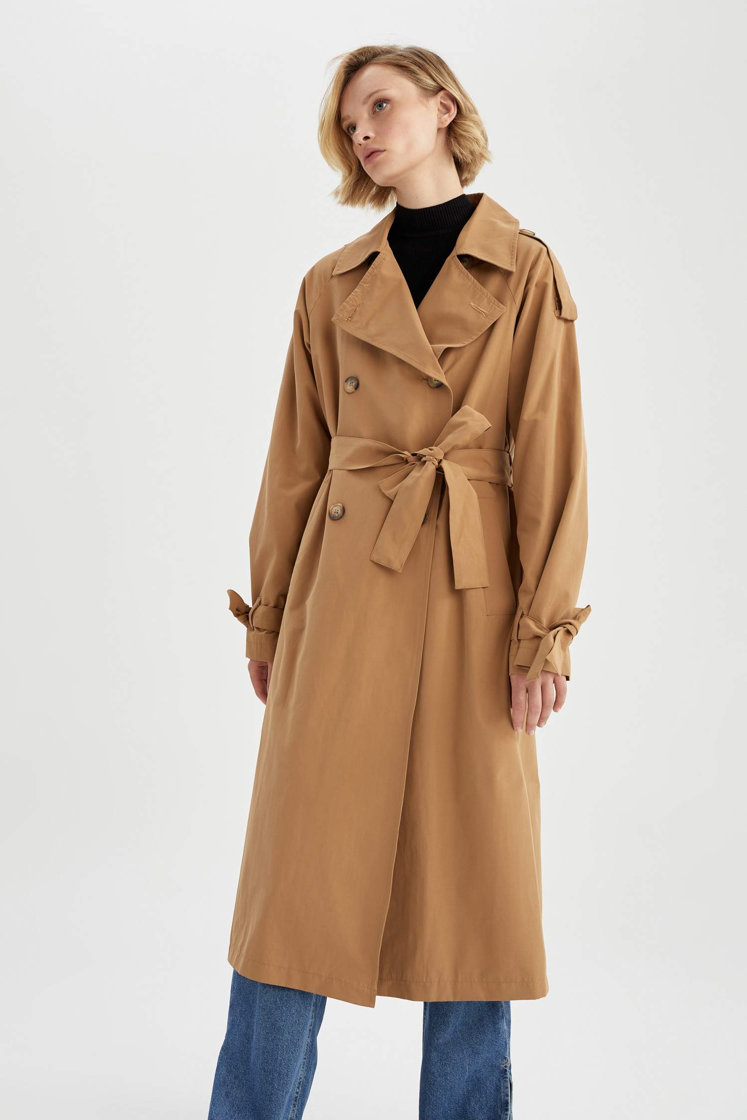 Su İtici Relax Fit Kuşaklı Trençkot