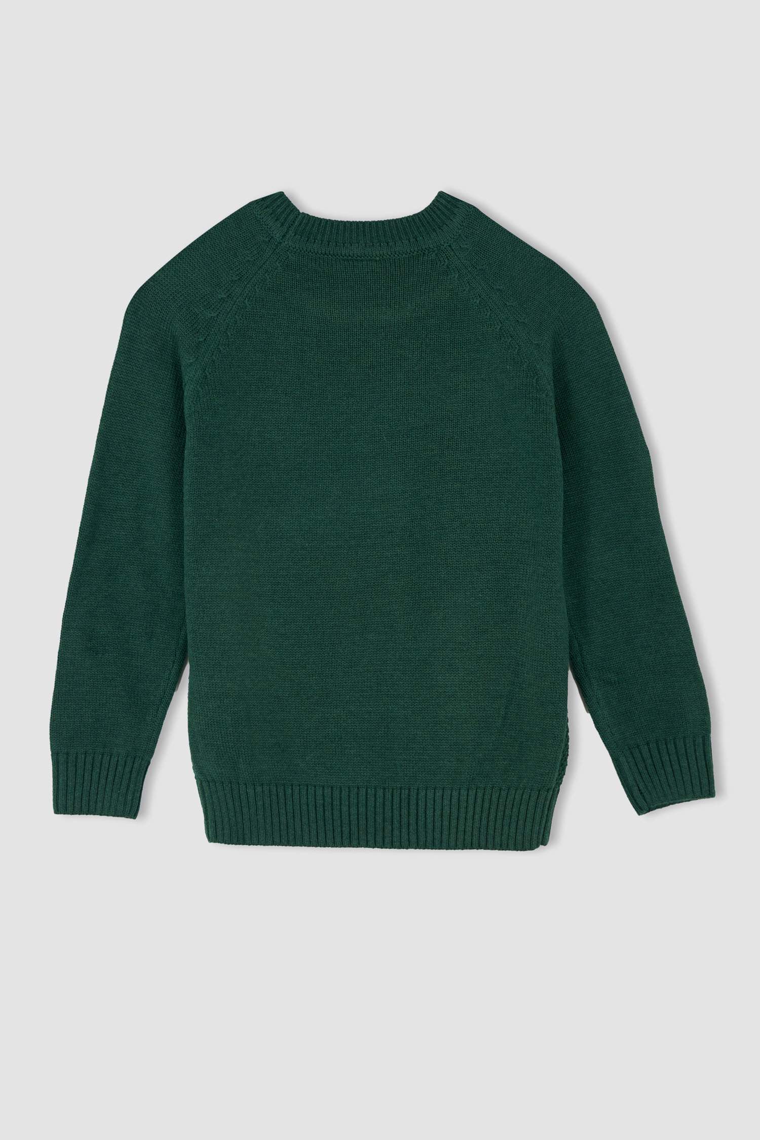 Пуловер стандартного кроя с круглым вырезом для мальчиков