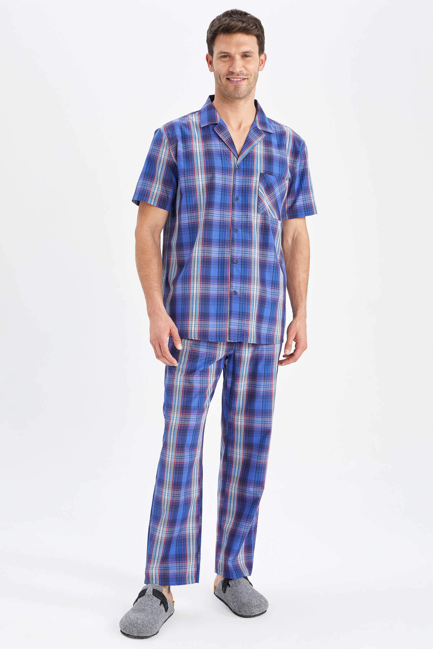 Defacto Regular Fit Ekose Desenli Pijama Takımı. 1