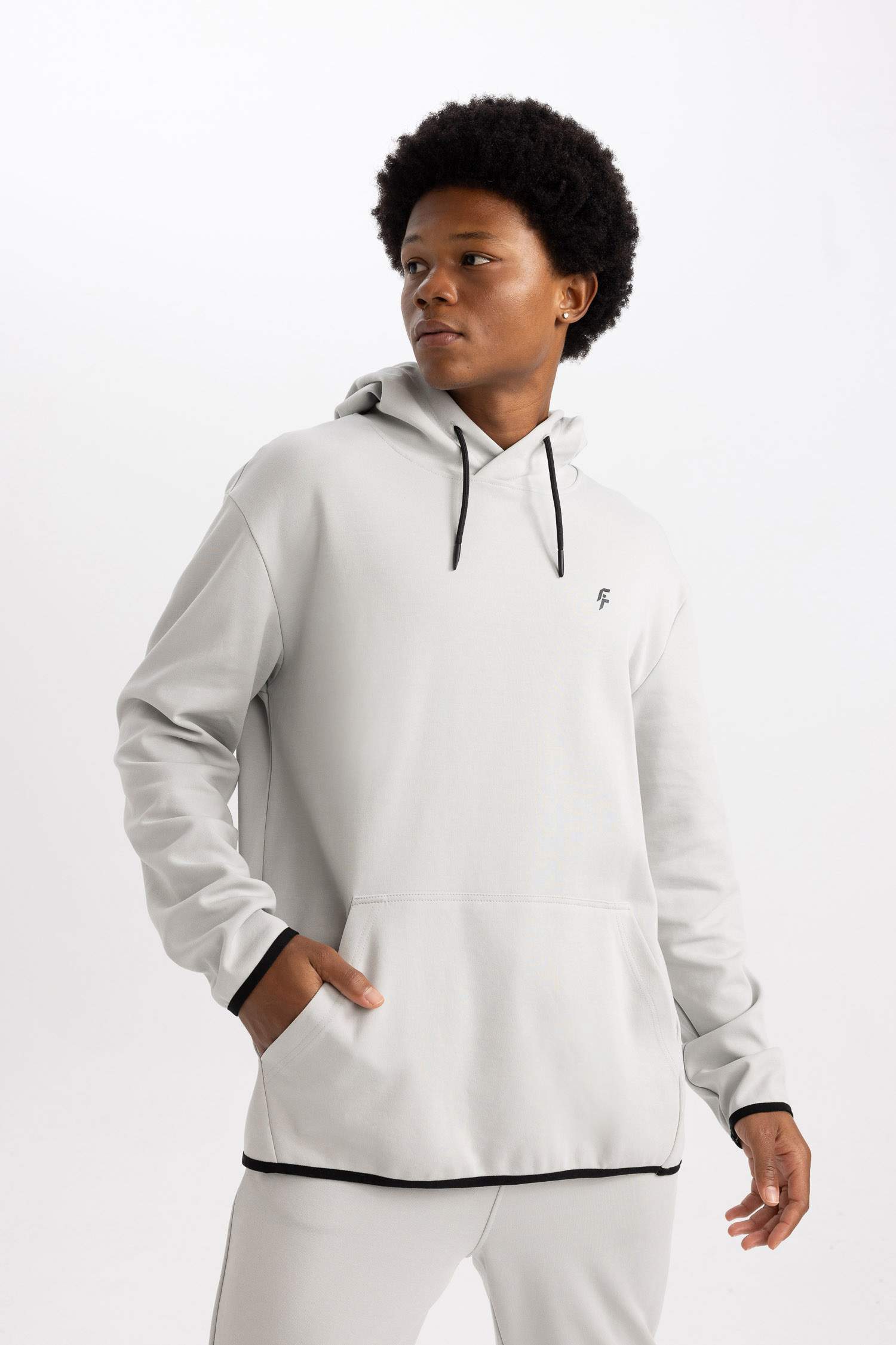 Свитшот стандартного кроя с капюшоном и карманом, DeFactoFit