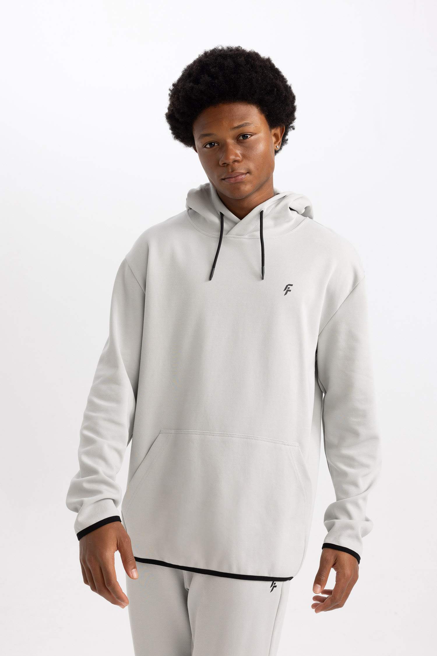 Свитшот стандартного кроя с капюшоном и карманом, DeFactoFit