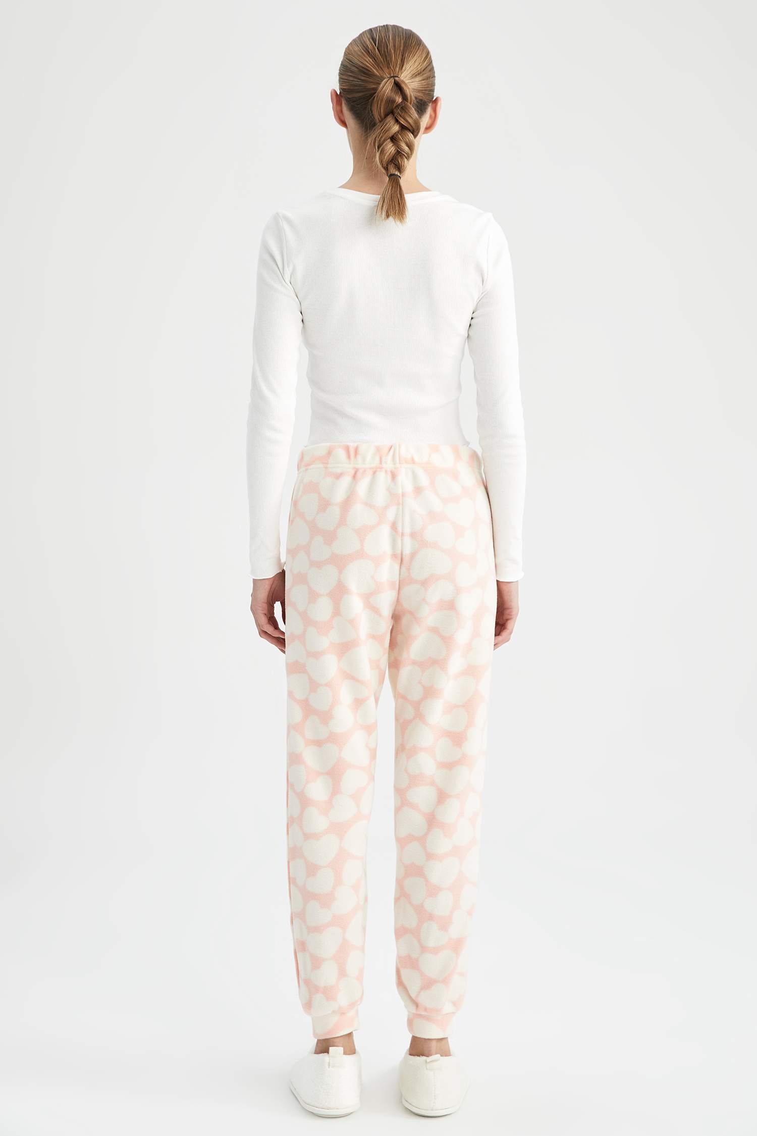 سروال صوفي قصة عادية