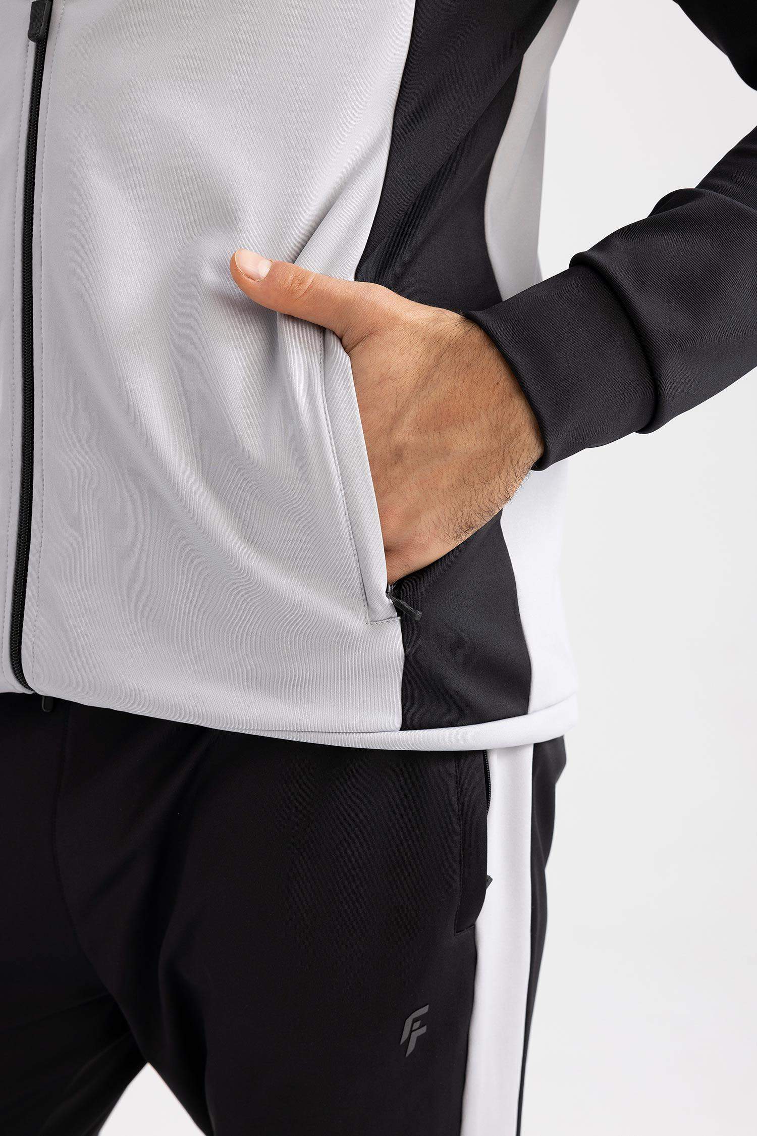 سويتر بقصة عادية قماش سكوبا