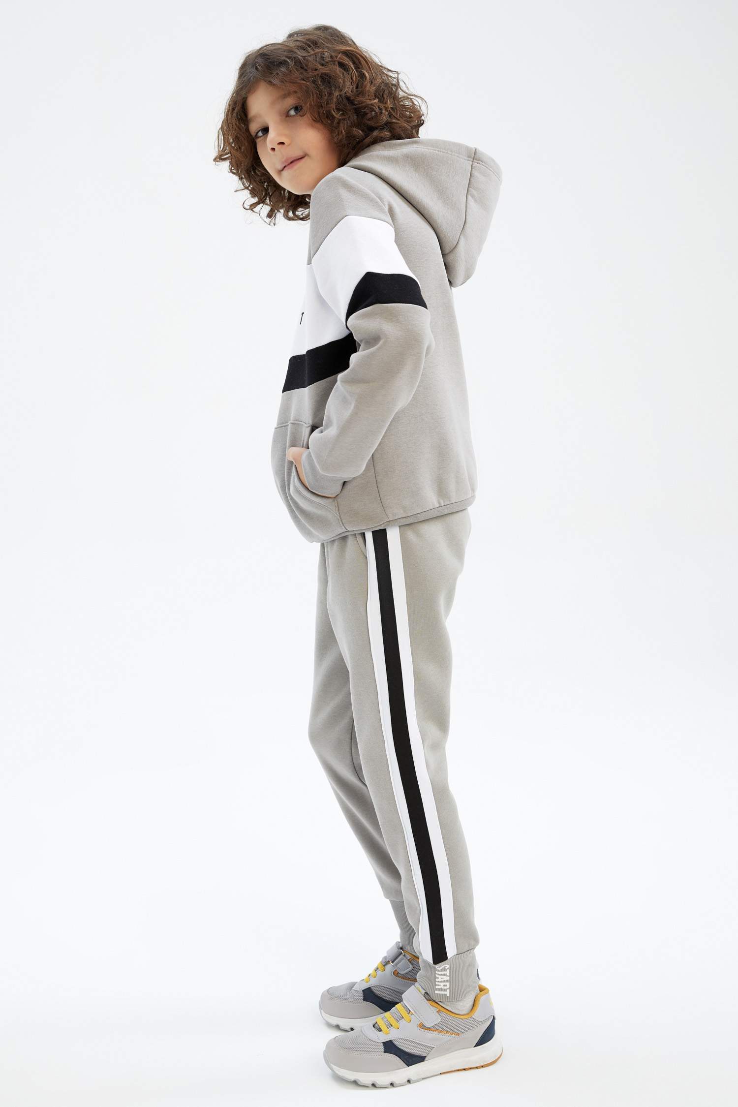 بنطلون سويت بانتس اولادي