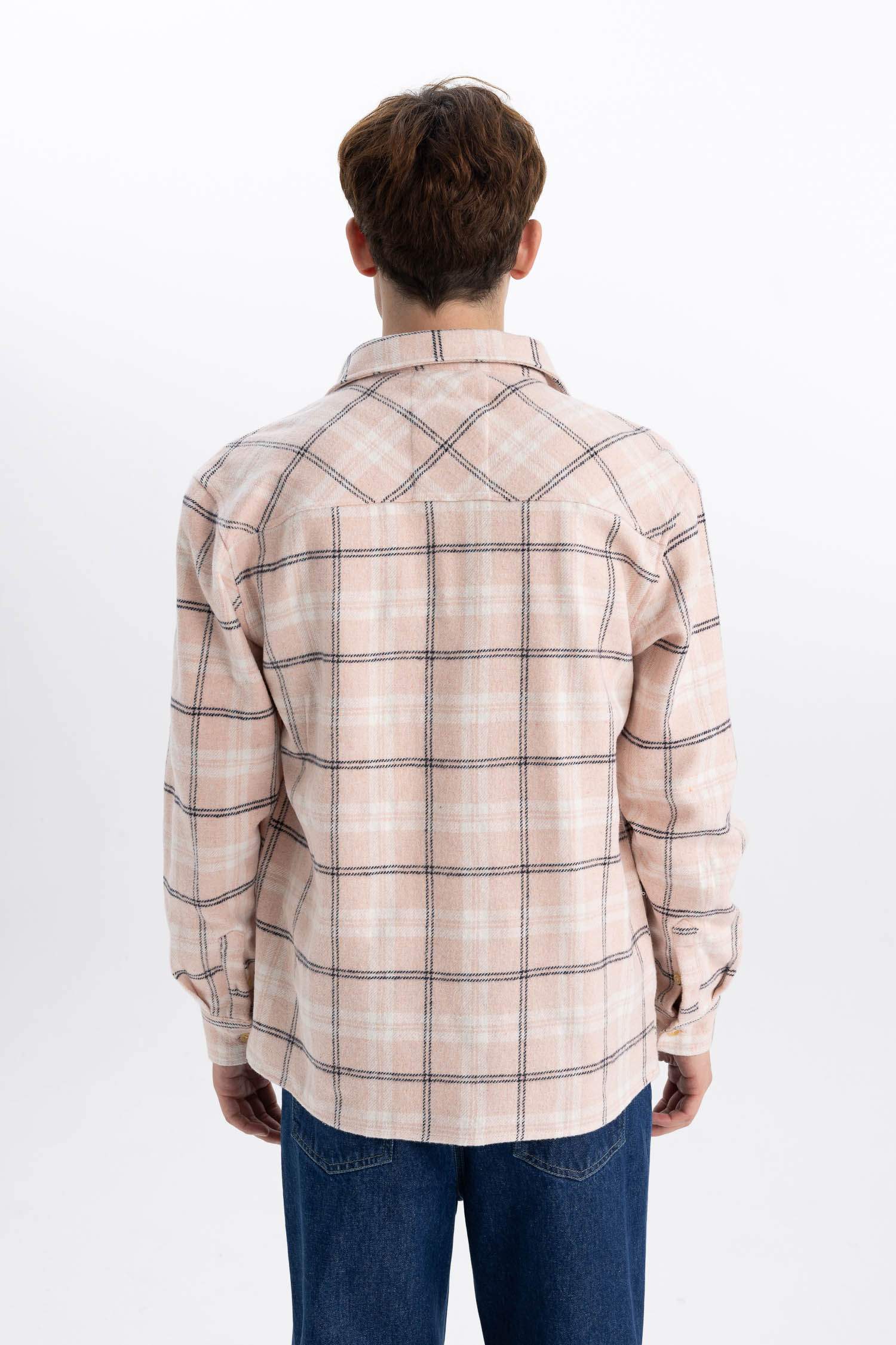 Рубашка свободного кроя в клетку с длинным рукавом