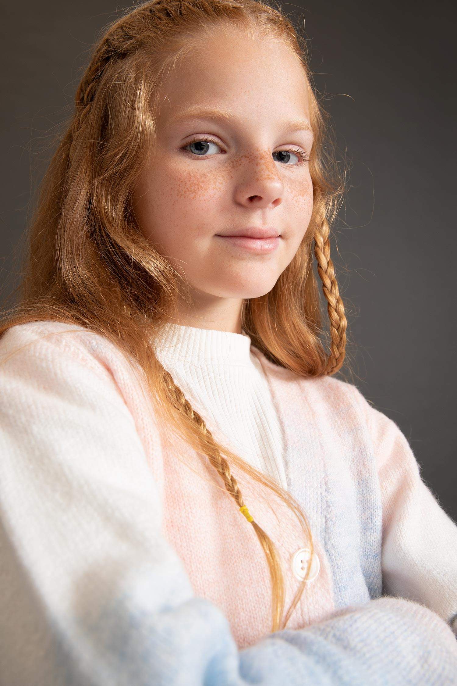 Kız Çocuk Regular Fit V Yaka Triko Hırka