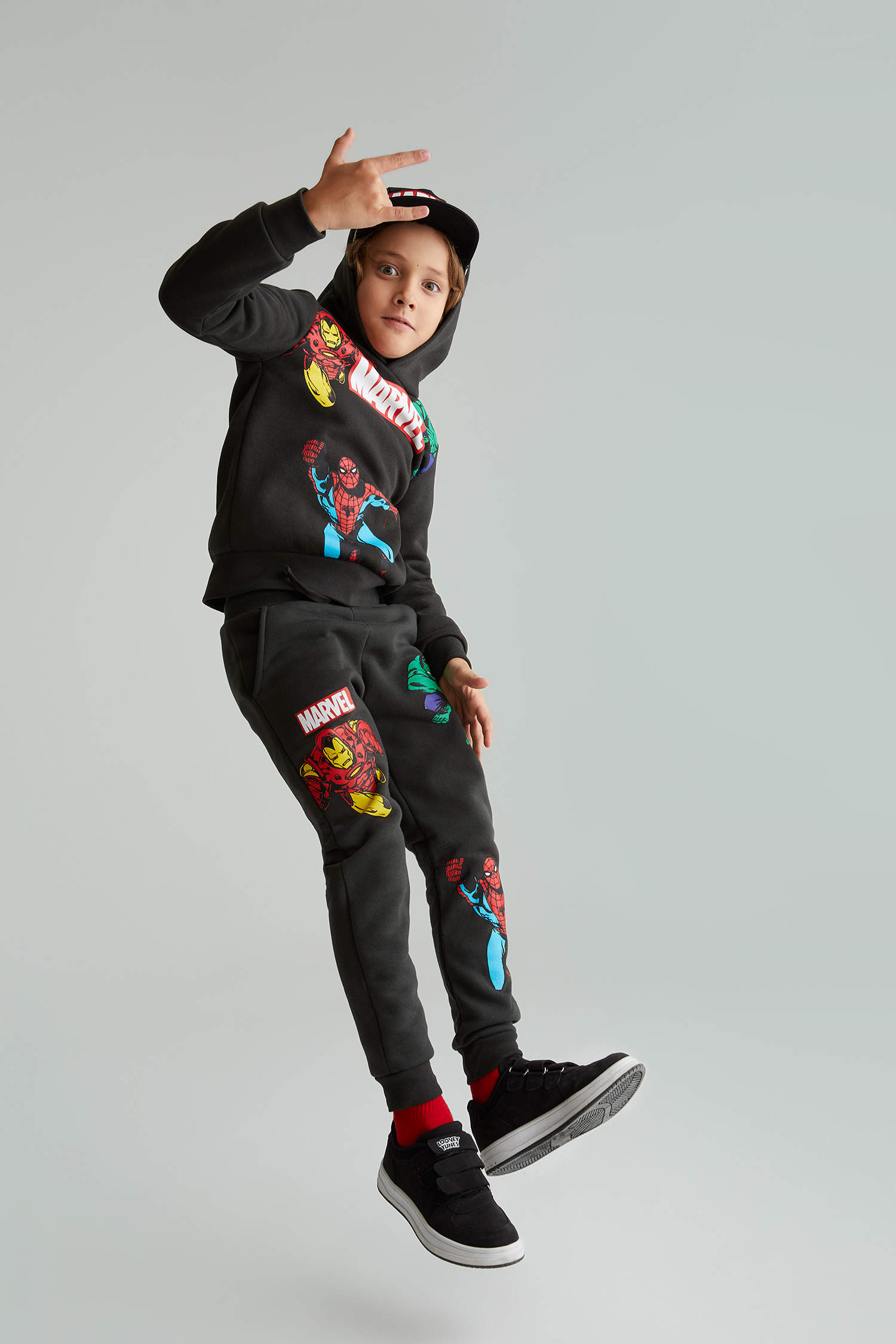 Anthracite Boys & Teens Boy Marvel Tracksuit Bottoms 2563443 | DeFacto