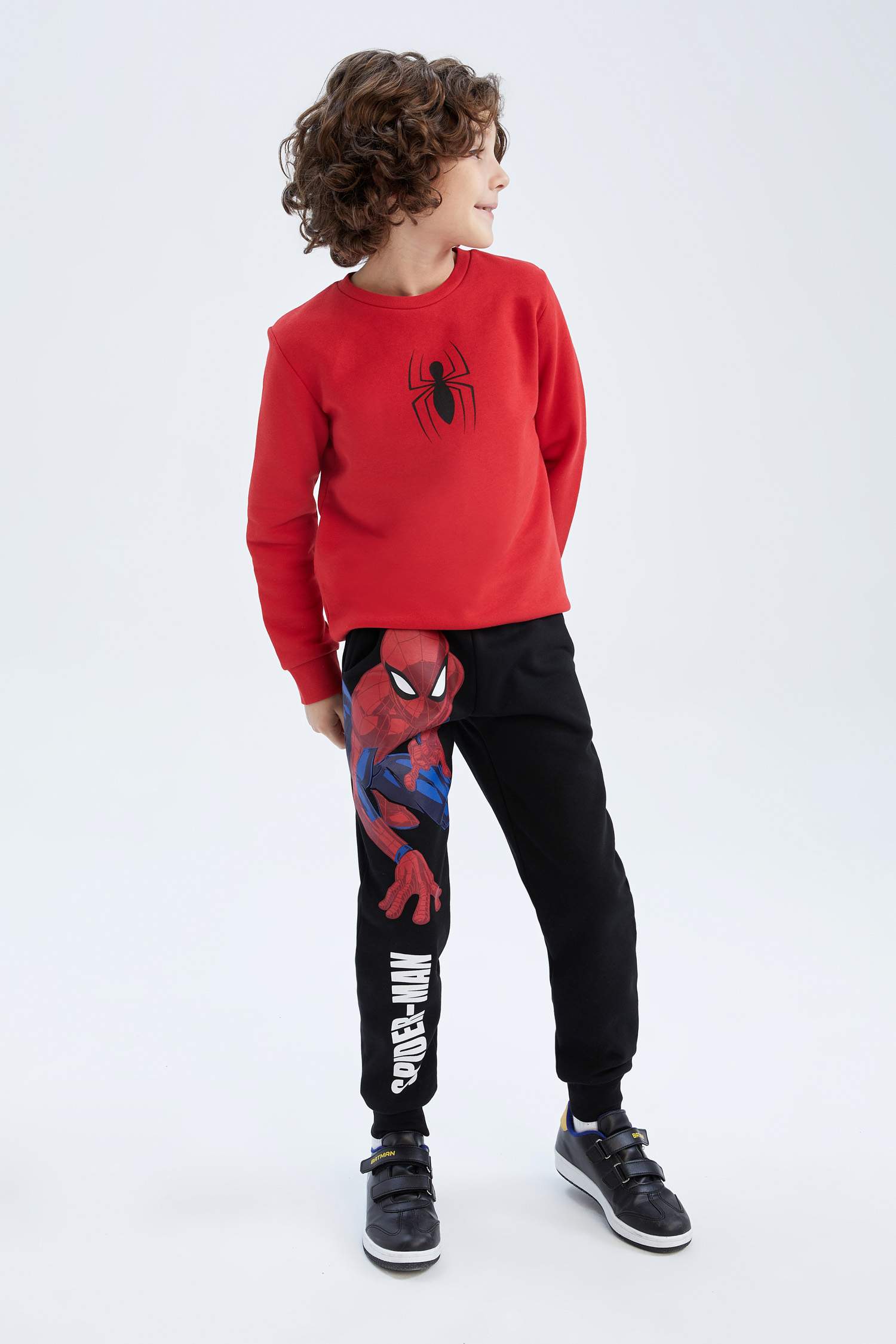 بنطلون رياضي ولادي بقصة عادية من سبايدرمان