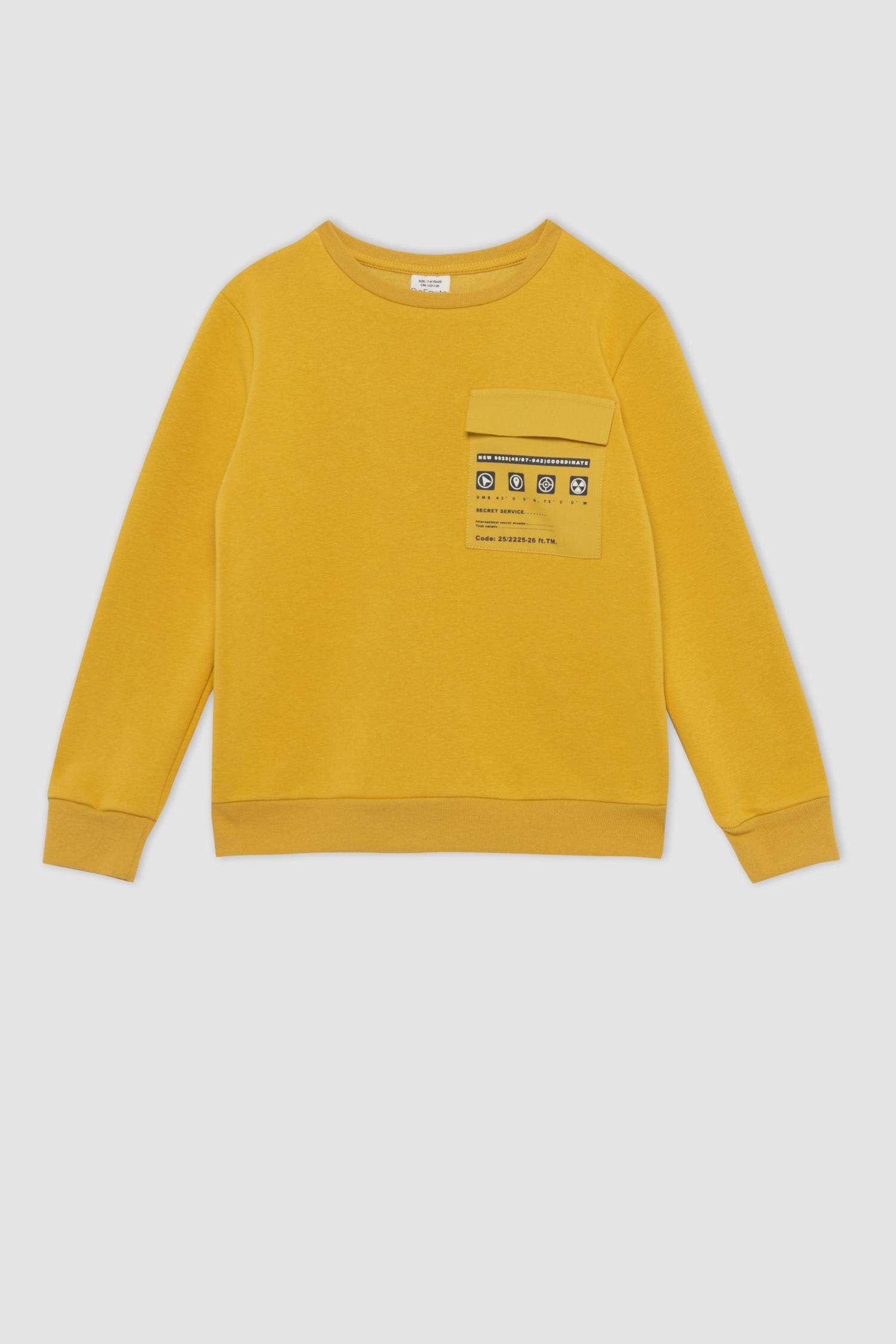 Свитшот стандартного кроя из плотной ткани для мальчиков