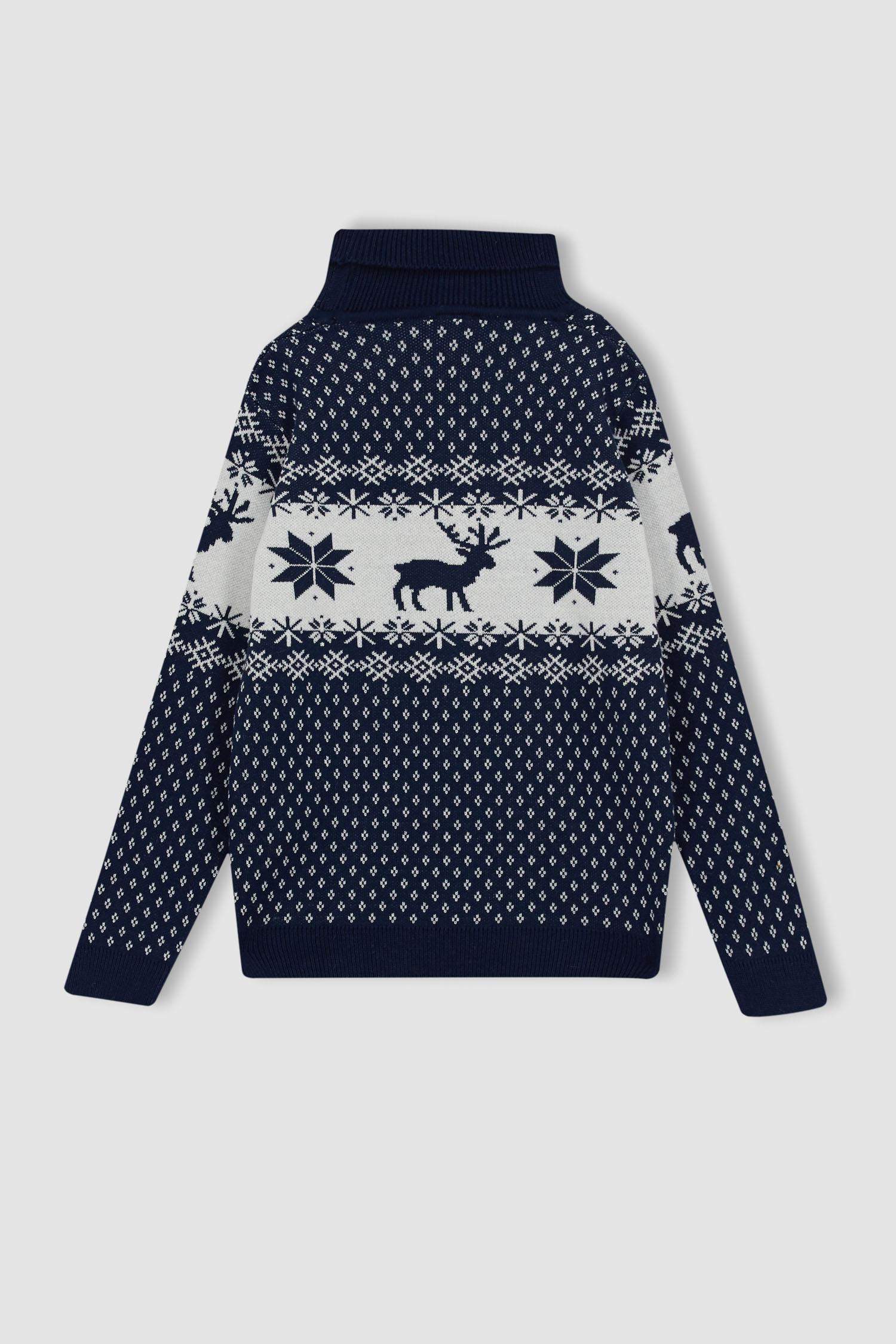 Свитер новогодний с воротником для мальчиков