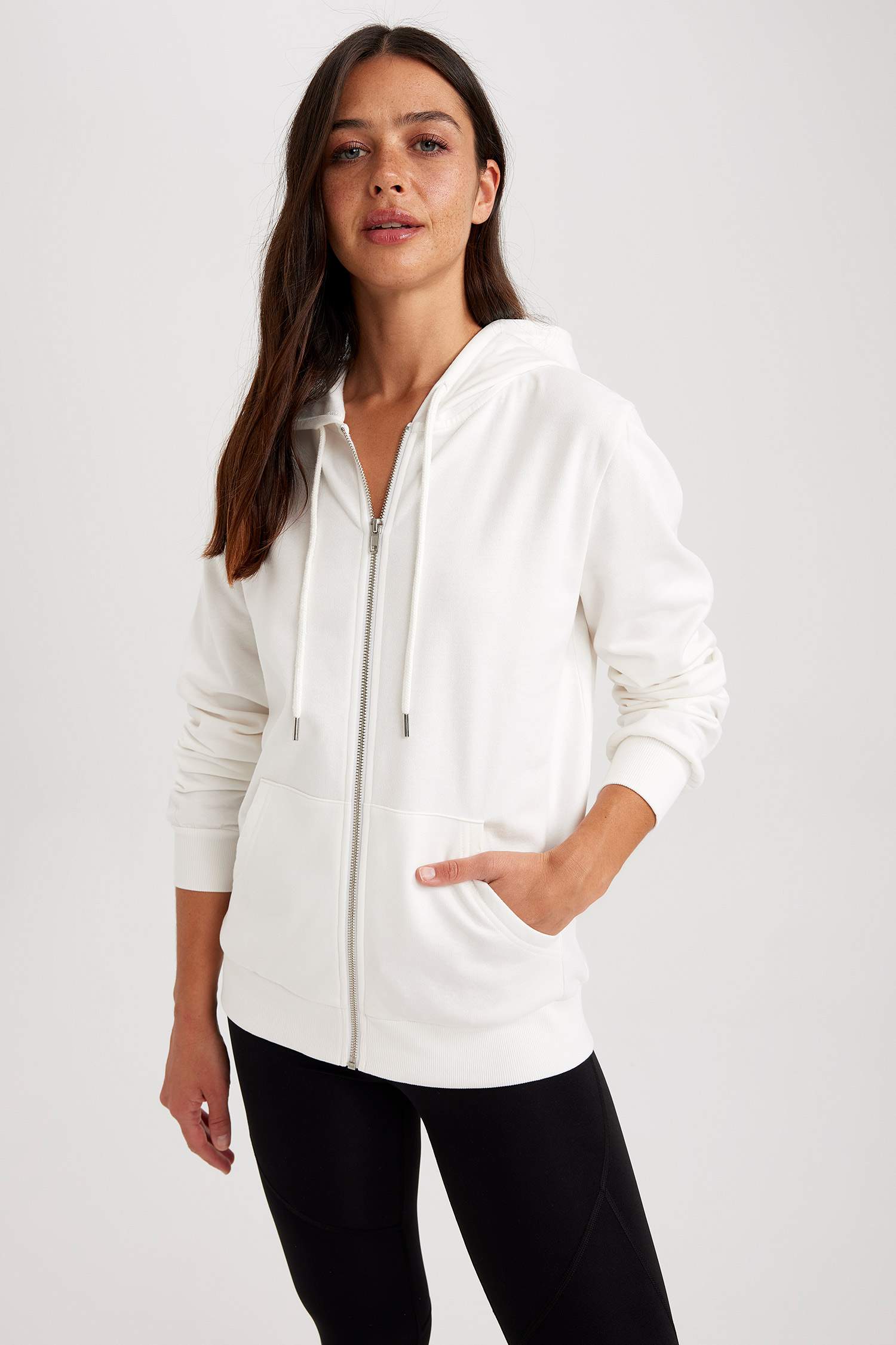 Ekru Kadın Regular Fit Kapüşonlu İnce Sweatshirt Kumaşı Hırka