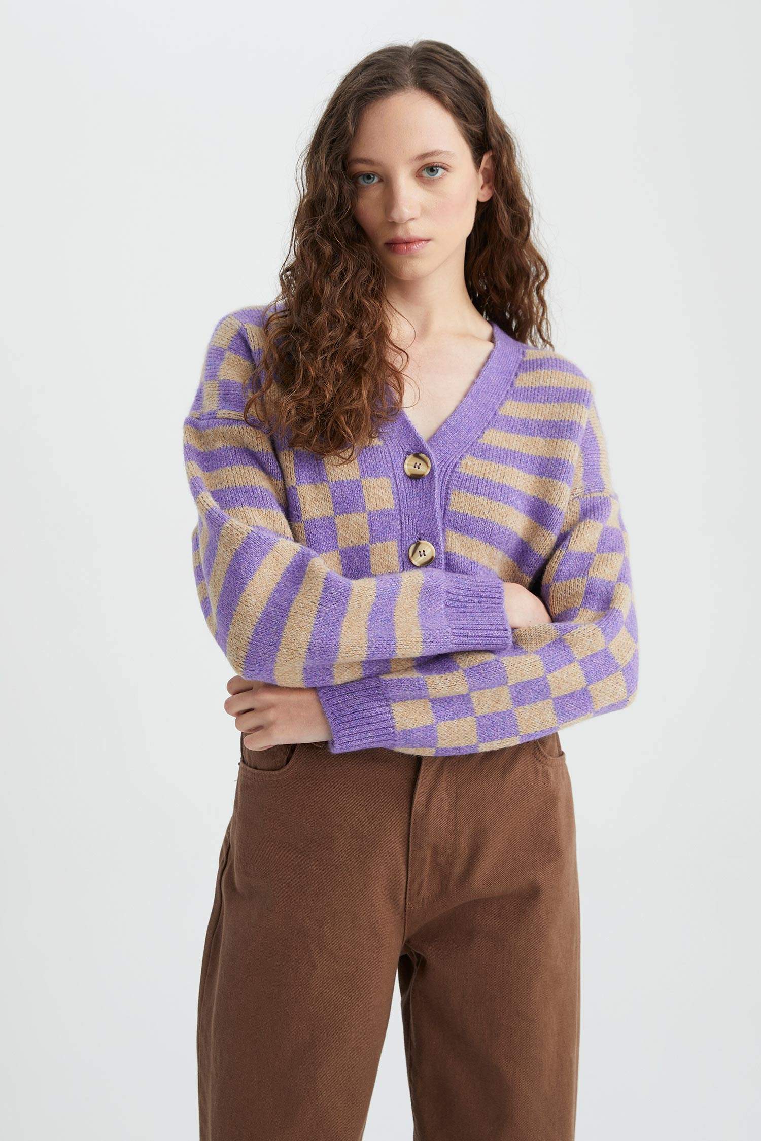 سويتر اوفر سايز بياقة V