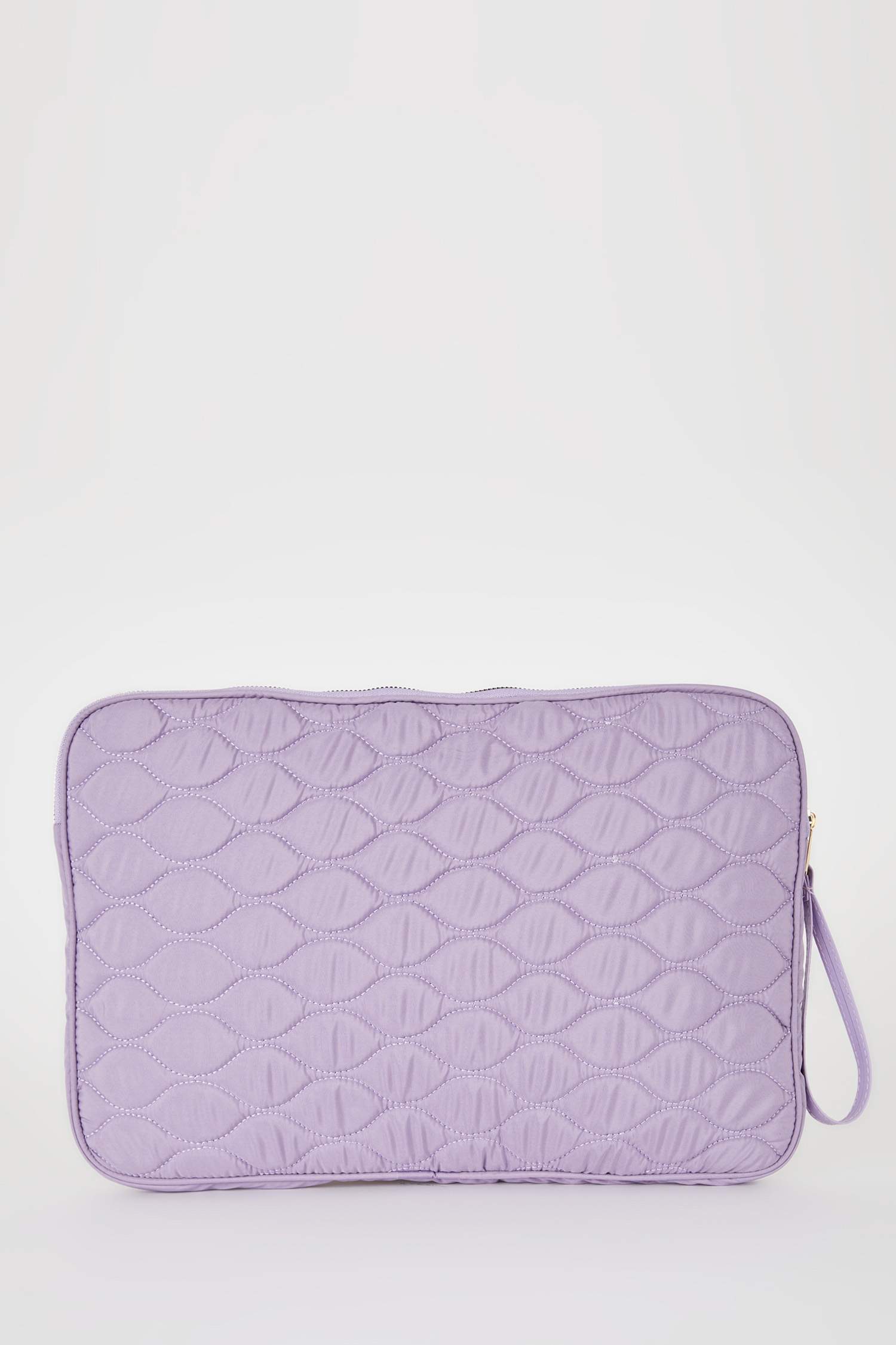 كمبيوتر وعمل