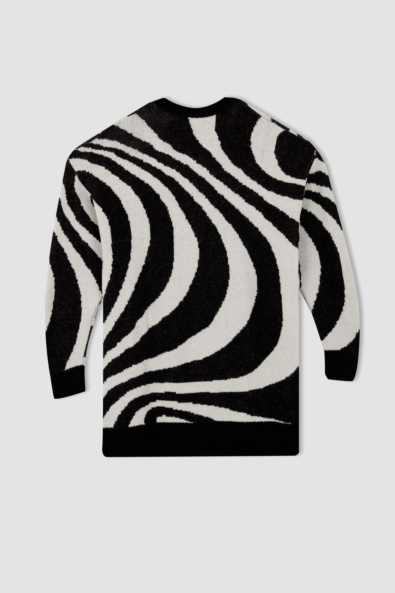 Туника стандартного кроя с круглым вырезом для женщин