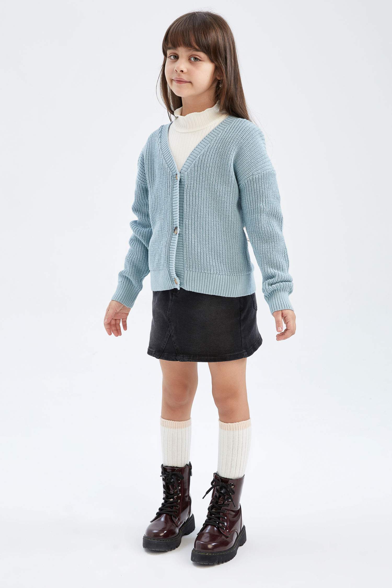 Regular Fit V-Neck Cardigan