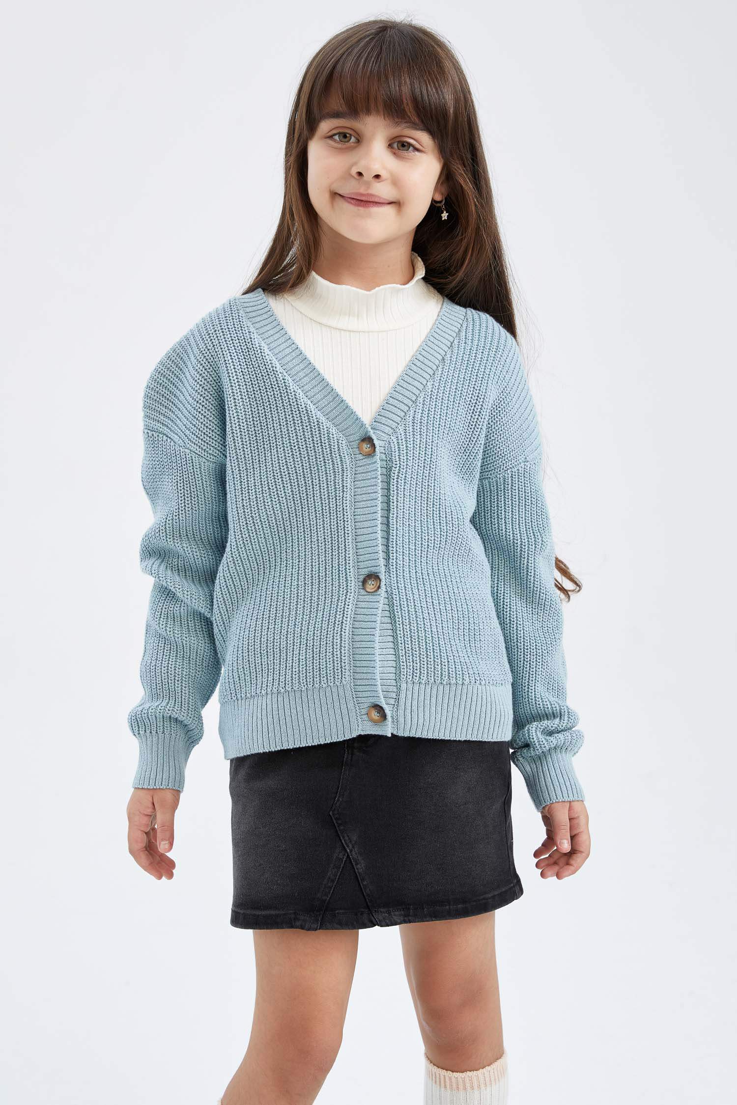 Regular Fit V-Neck Cardigan