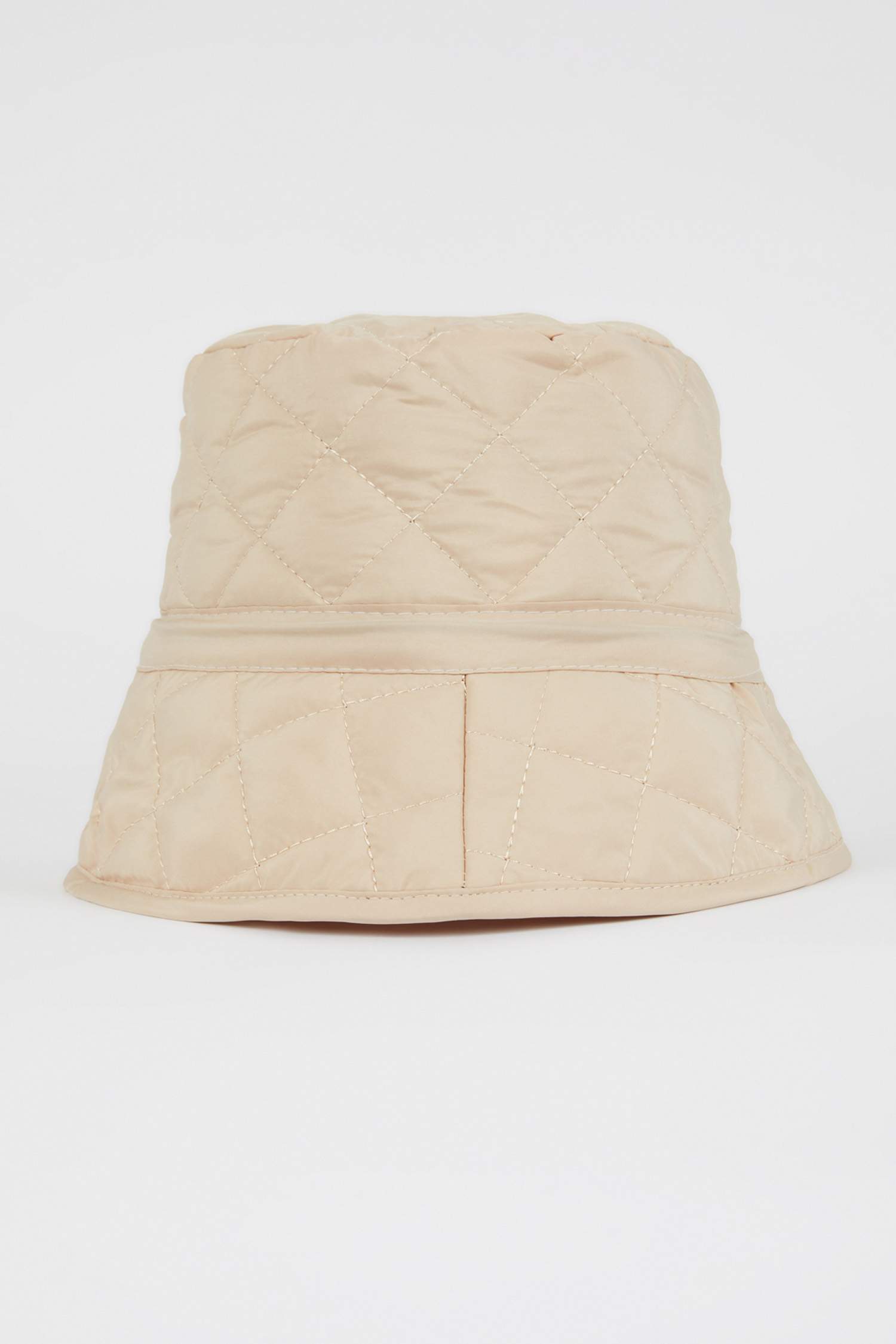 شفقة دلو نسائي بيزك