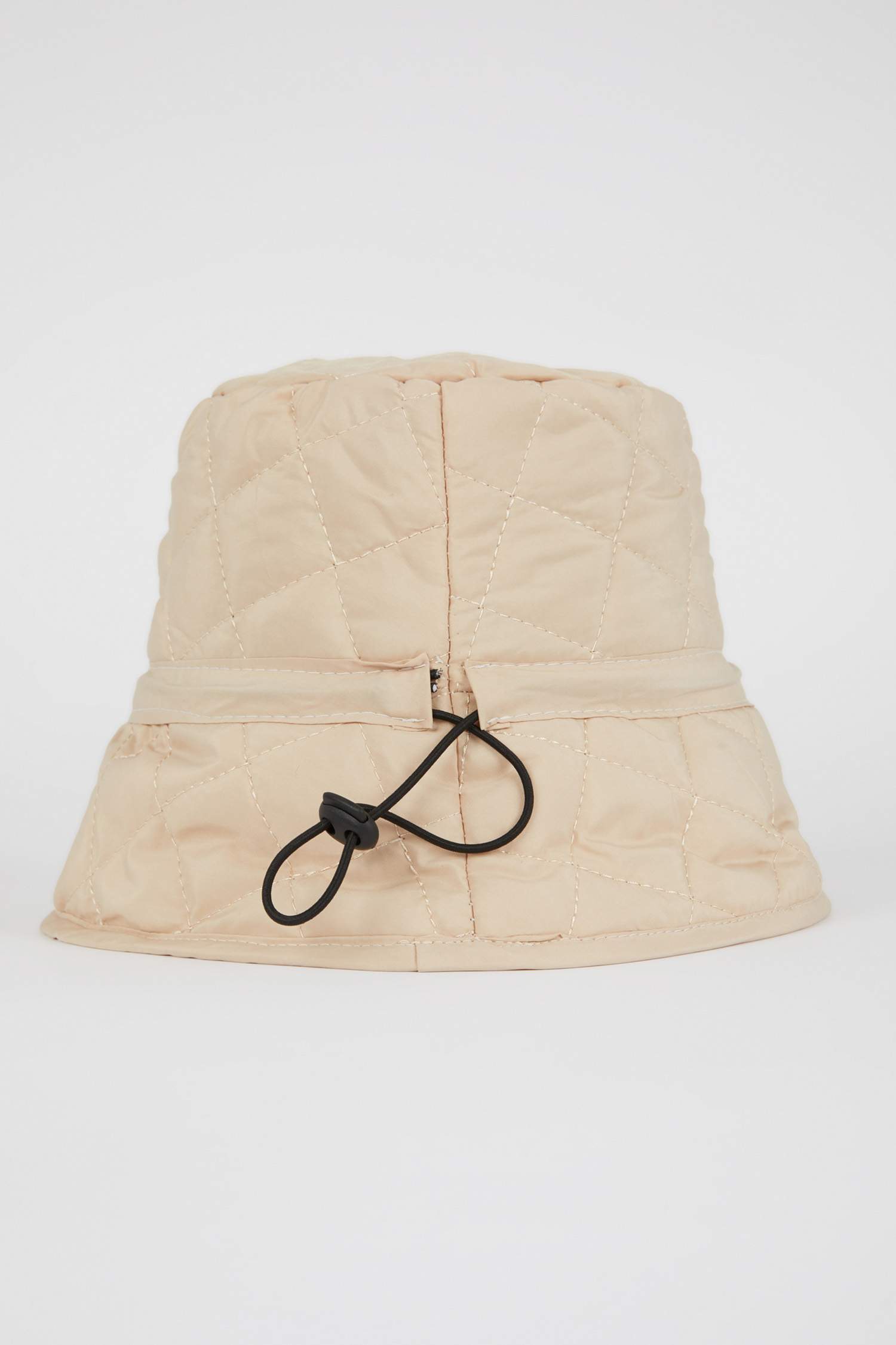 شفقة دلو نسائي بيزك