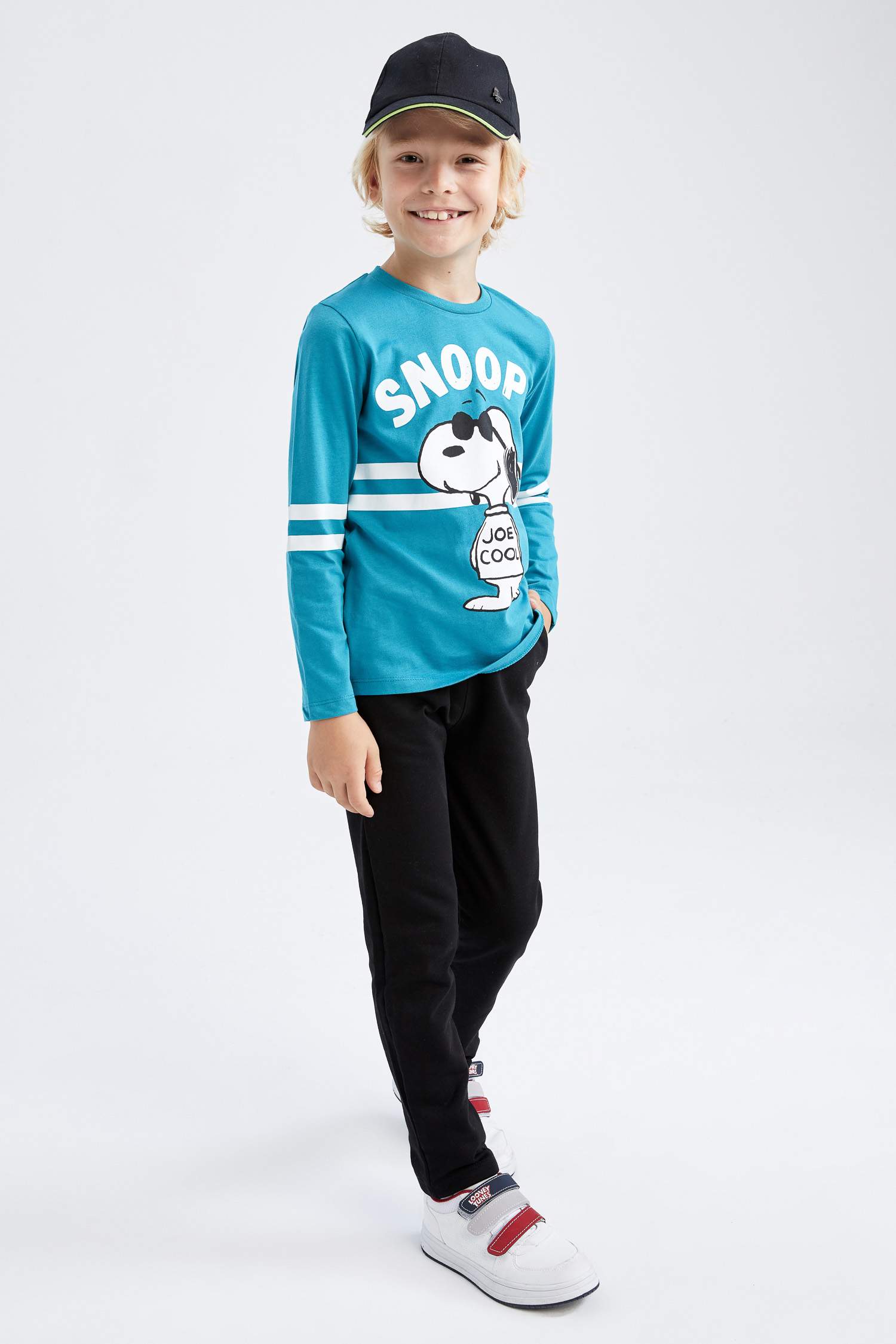 Green BOYS & TEENS Regular Fit Snoopy Licensed Long Sleeve T-Shirt ...