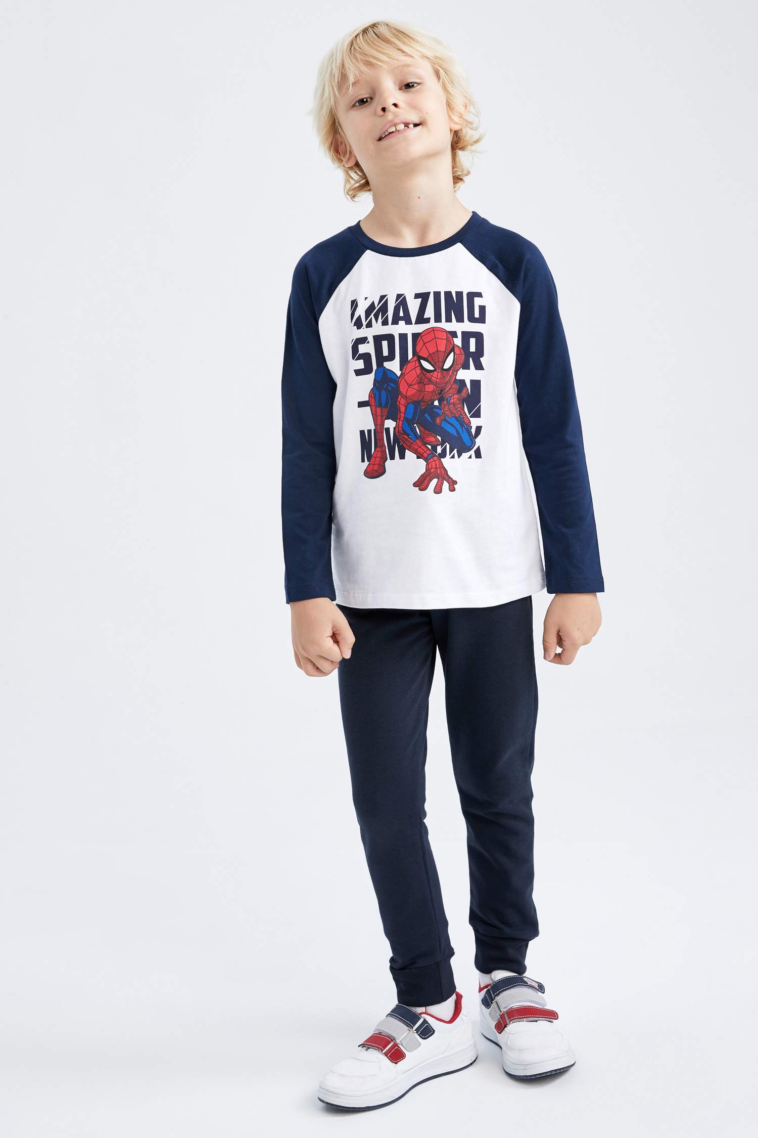 Regular Fit Spiderman Licensed Long Sleeve T-Shirt
