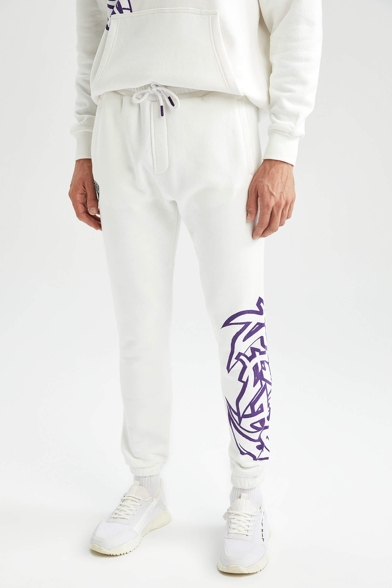 Ecru Man Brooklyn Nets Licensed Thick Sweatshirt Fabric Jogger