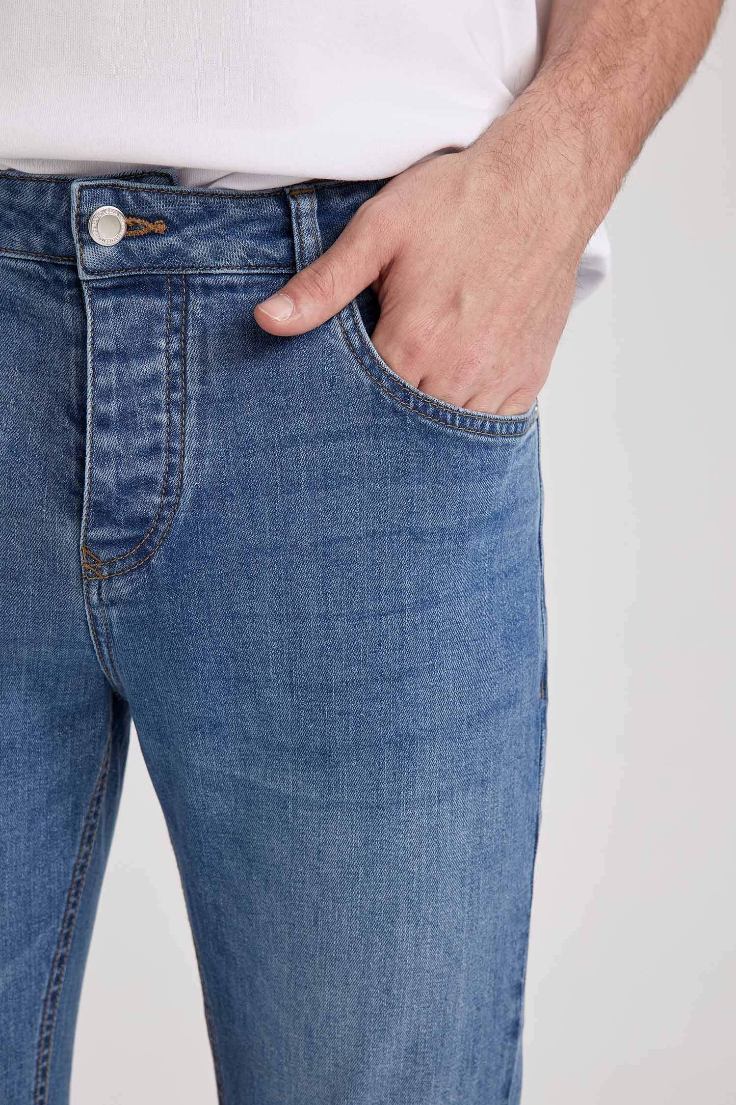 Джинсы стандартного кроя со средней талией, Sergio