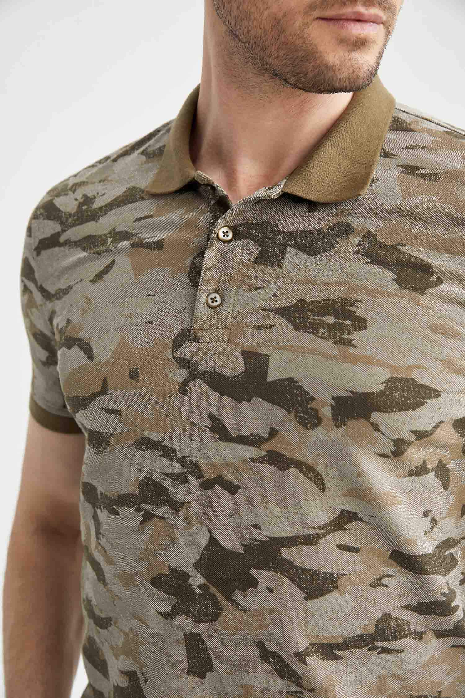 Футболка поло