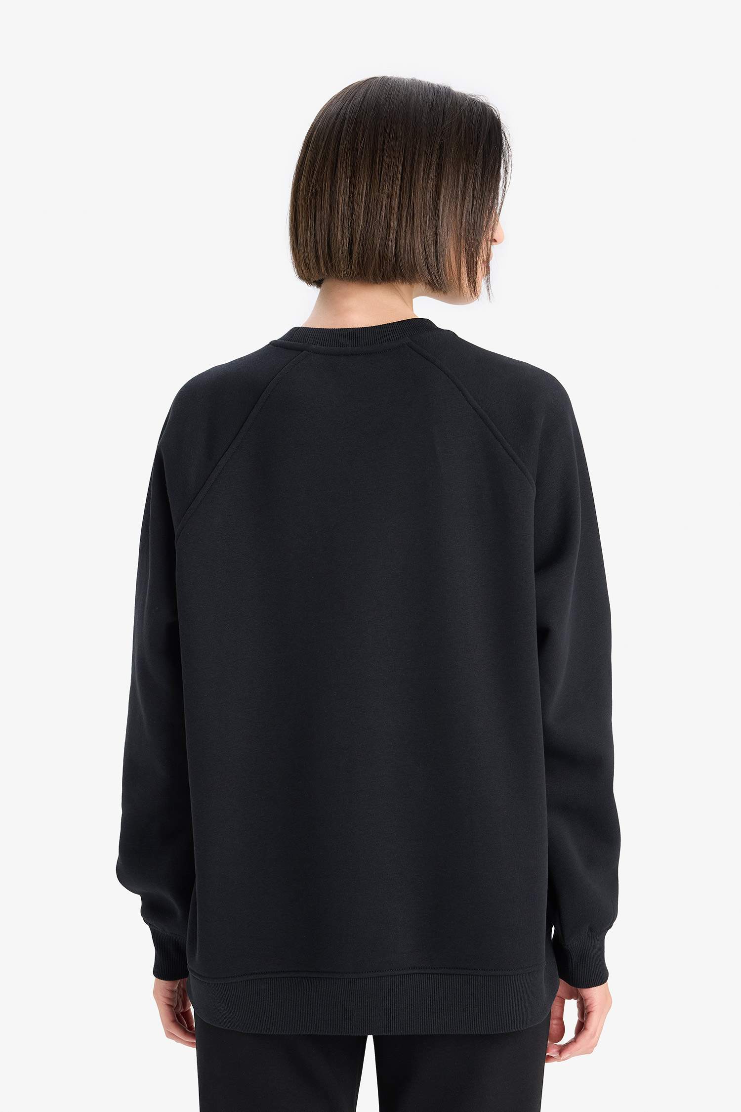 سويت شيرت اوفر سايز سادة تقيل بياخة مستديرة