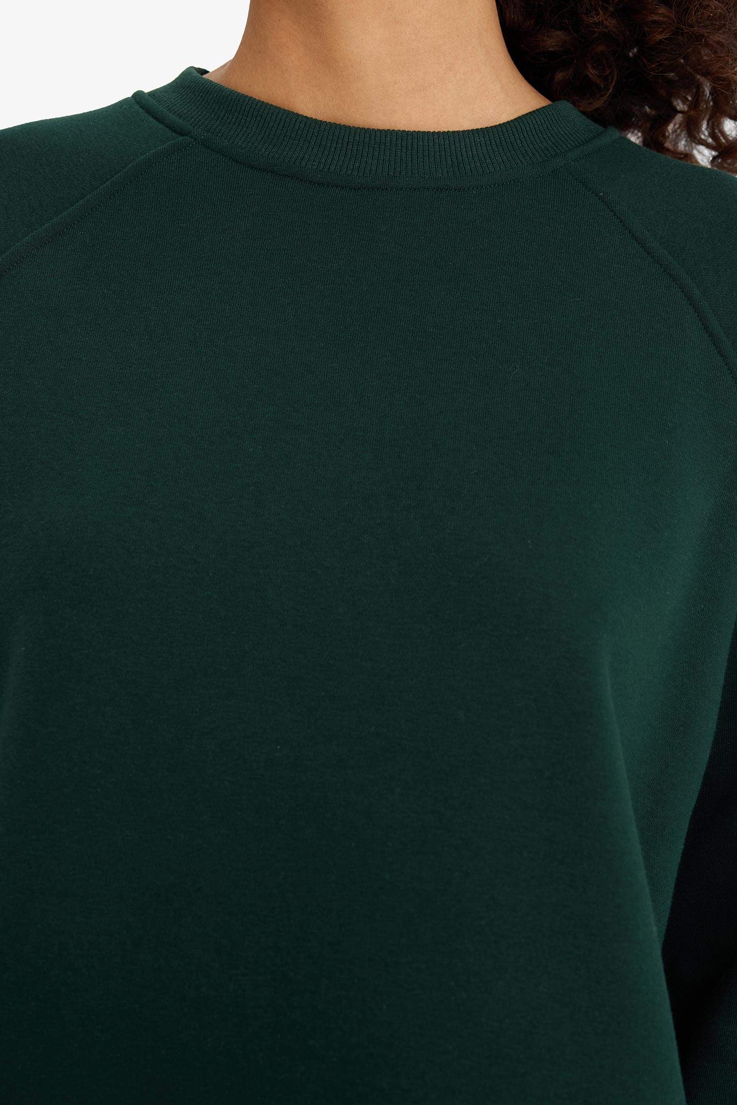 سويت شيرت اوفر سايز سادة تقيل بياخة مستديرة