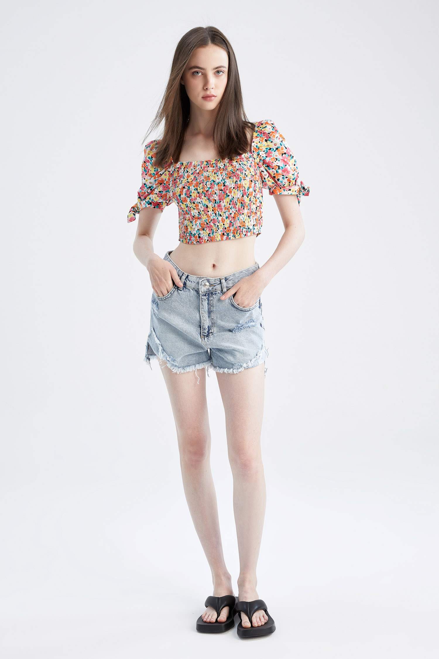 Coool қысқартылған пішім тұтас басып шығарылған шаршы ойық Қысқа жеңді Блуза